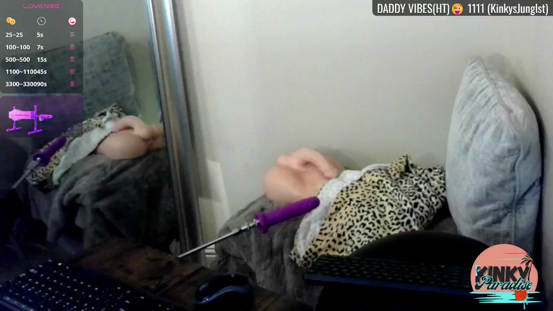 Gallery image thumbnail from KinkyParadise's myfreecams stream on, 10/13/2024, 08:51 image 15 of 20
