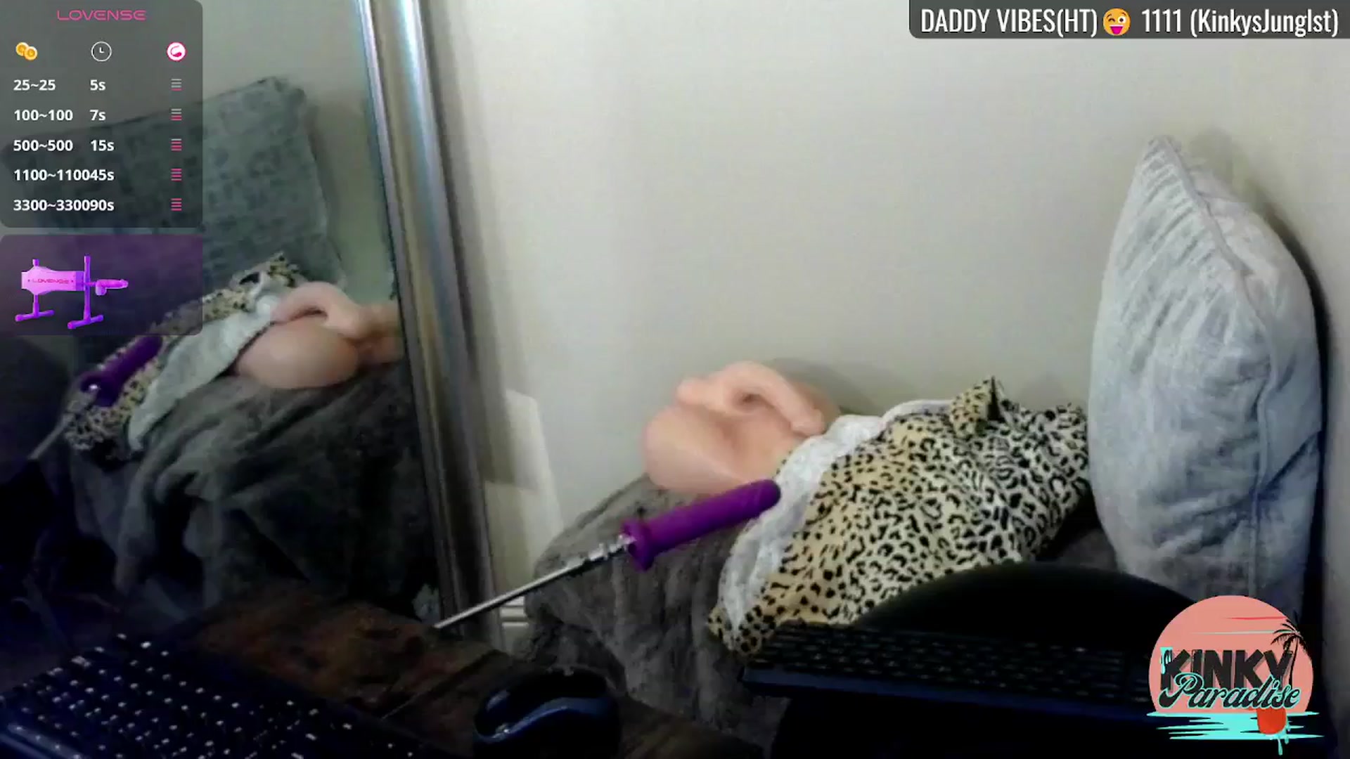 Gallery image thumbnail from KinkyParadise's myfreecams stream on, 10/13/2024, 08:51 image 14 of 20
