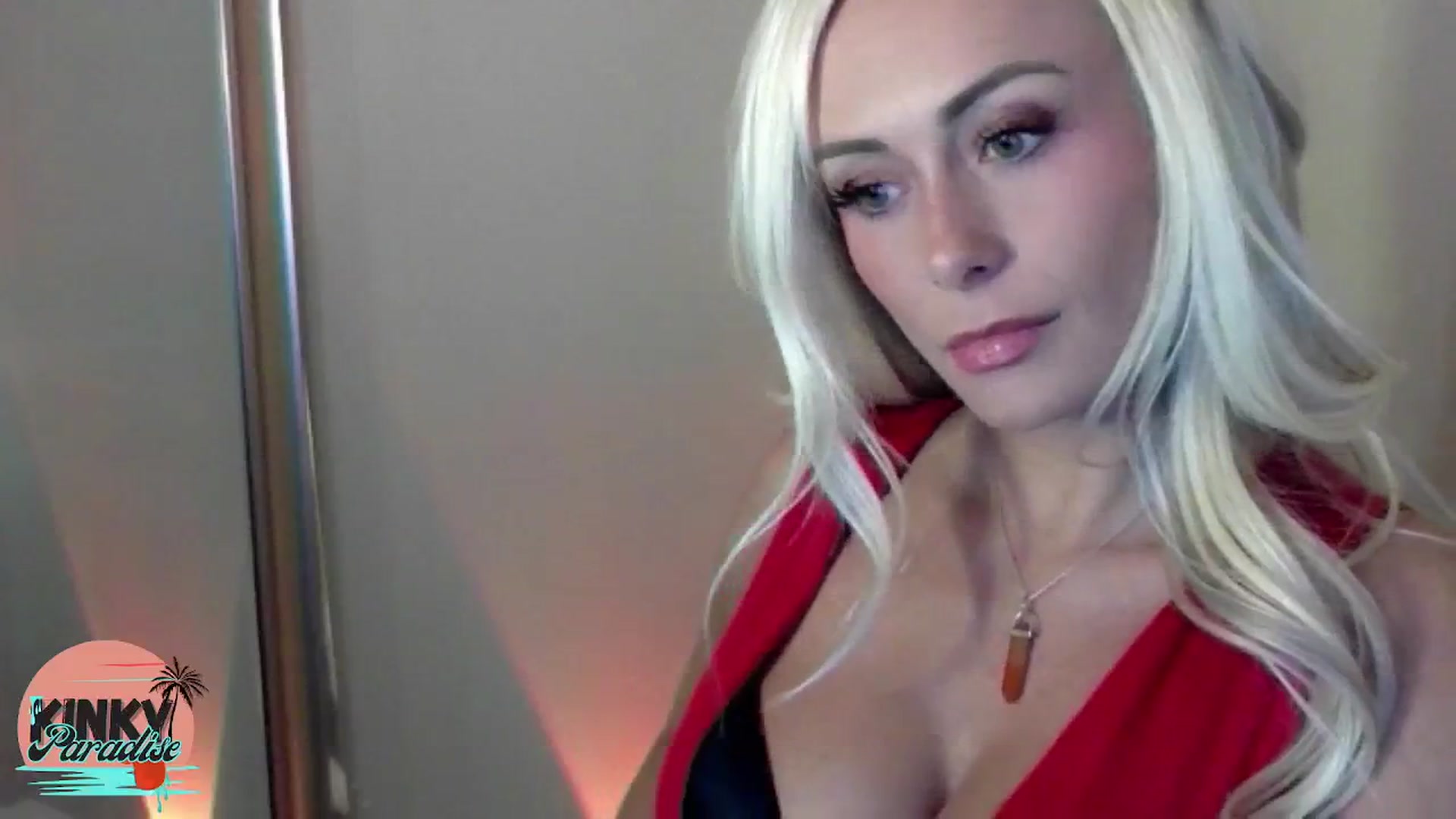 Gallery image thumbnail from KinkyParadise's myfreecams stream on, 10/19/2024, 14:47 image 10 of 20