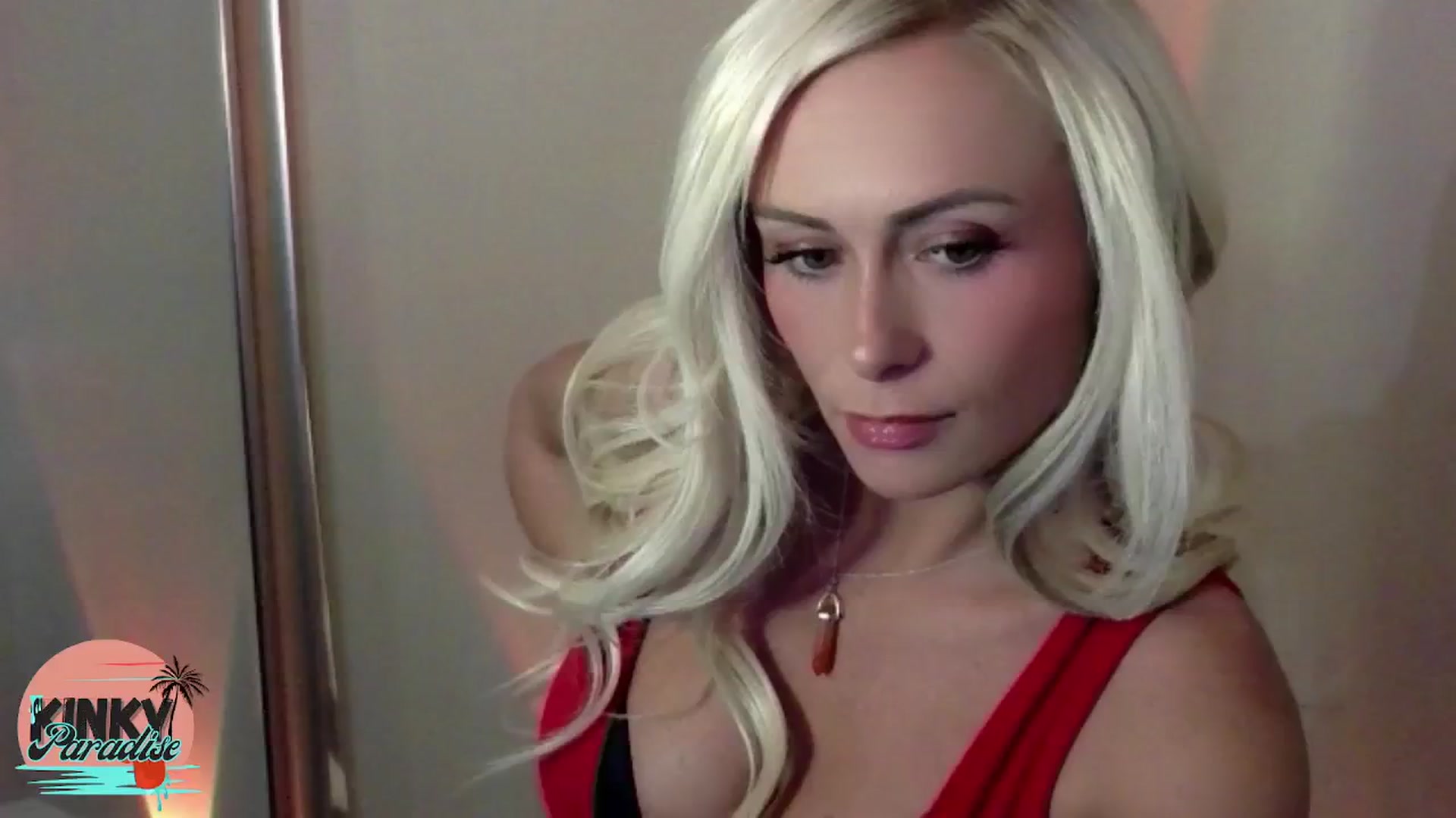Gallery image thumbnail from KinkyParadise's myfreecams stream on, 10/19/2024, 14:47 image 1 of 20