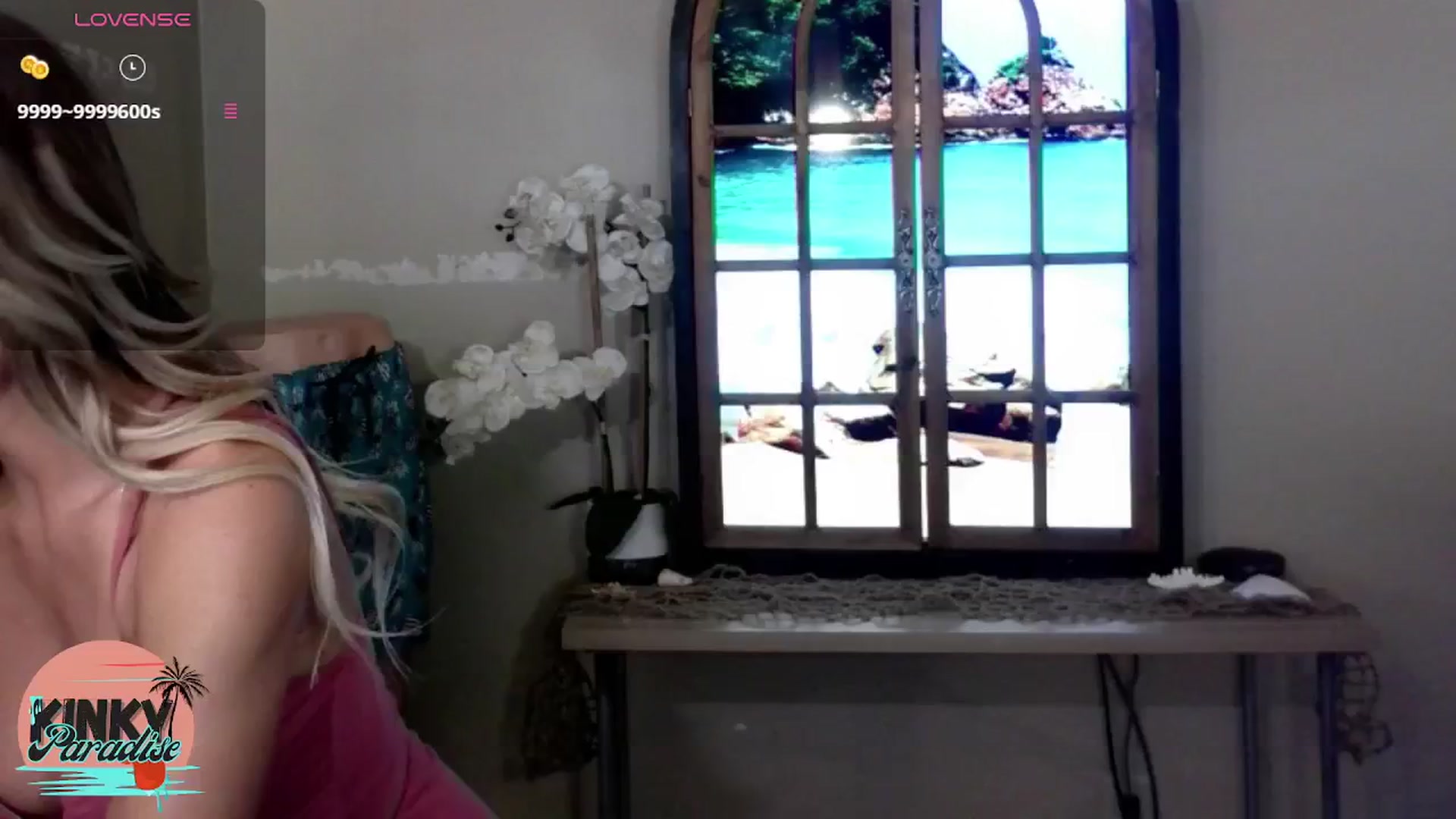 Gallery image thumbnail from KinkyParadise's myfreecams stream on, 10/27/2024, 24:11 image 6 of 20