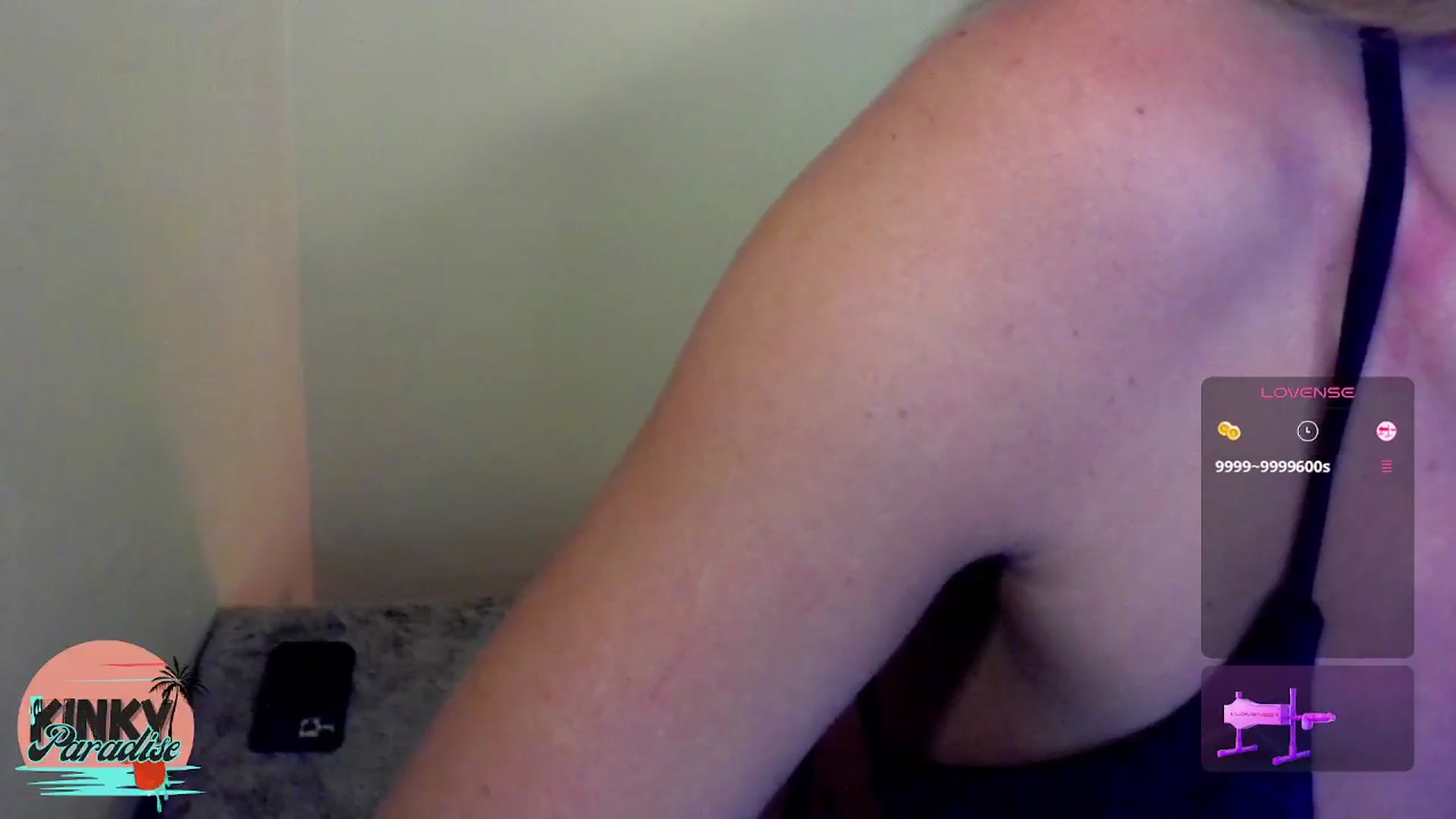 Gallery image thumbnail from KinkyParadise's myfreecams stream on, 11/16/2024, 15:53 image 11 of 20
