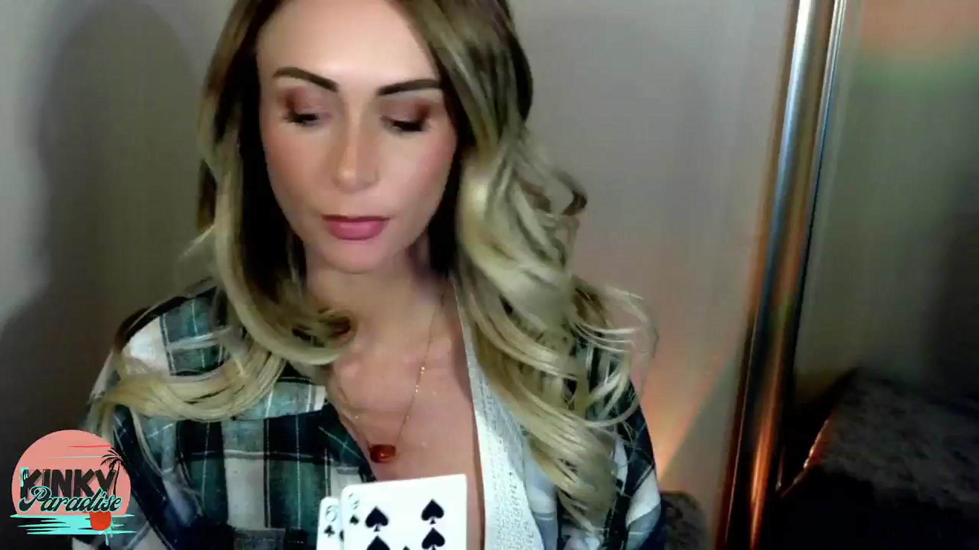 Gallery image thumbnail from KinkyParadise's myfreecams stream on, 11/30/2024, 14:50 image 15 of 20
