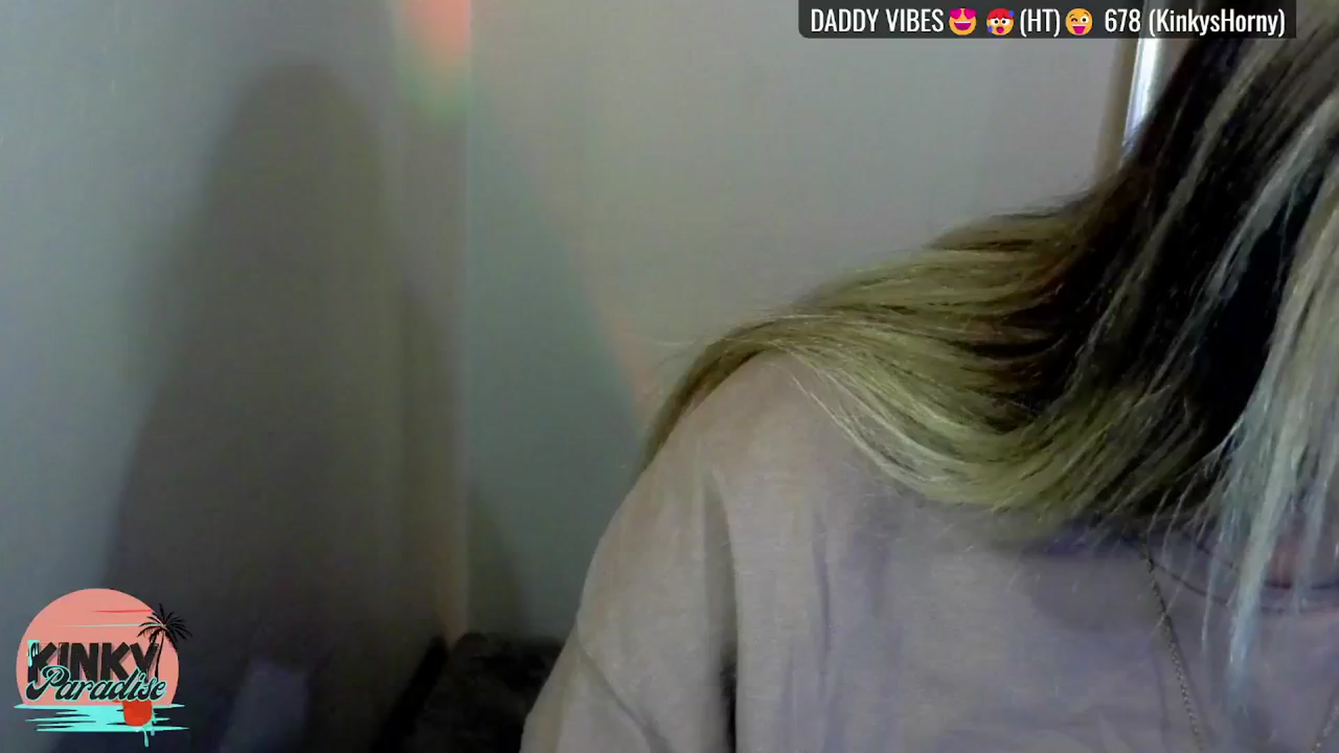 Gallery image thumbnail from KinkyParadise's myfreecams stream on, 12/07/2024, 16:15 image 19 of 20