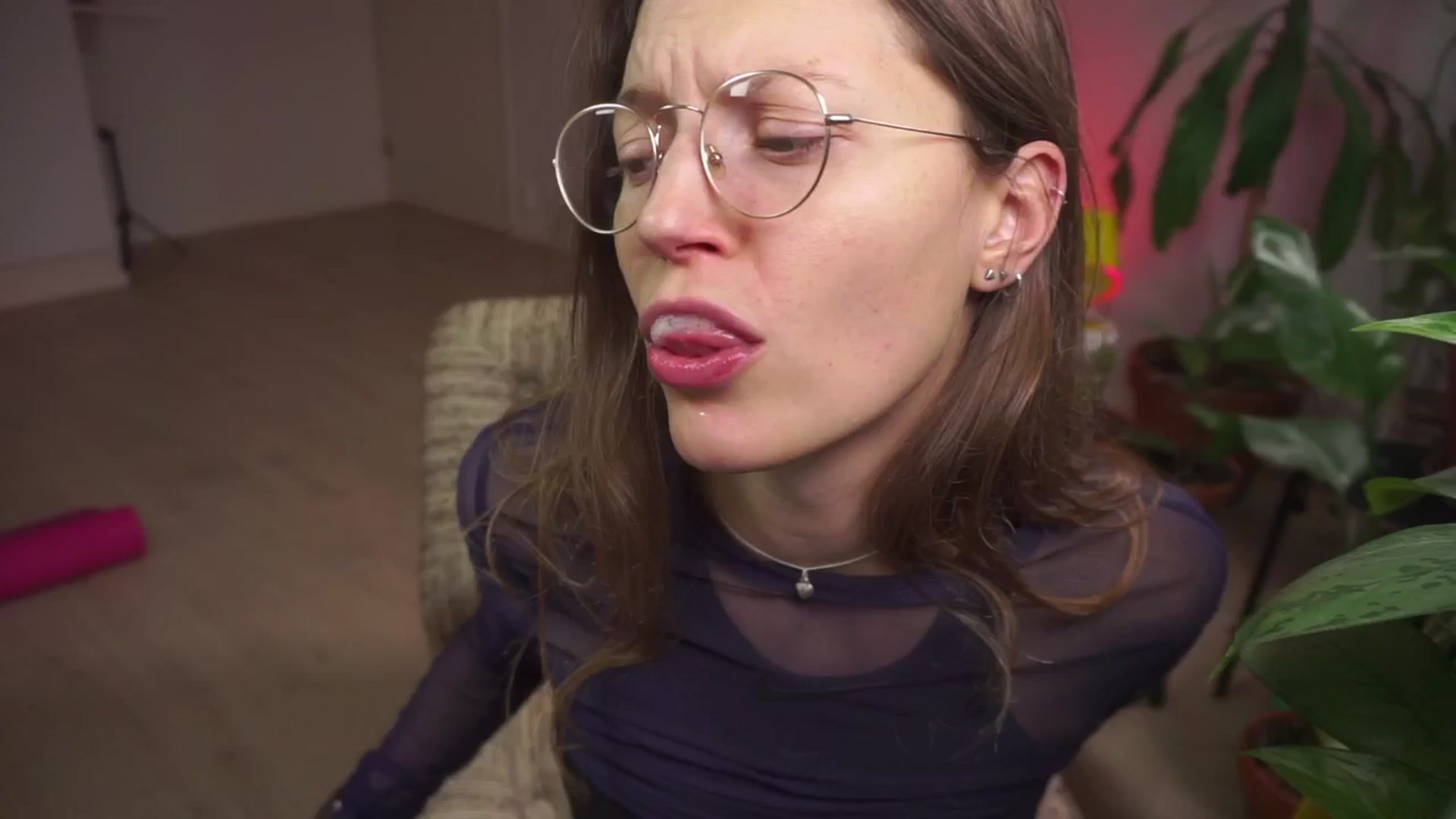 Gallery image thumbnail from Kinky_orange's myfreecams stream on, 10/26/2024, 12:31 image 15 of 20