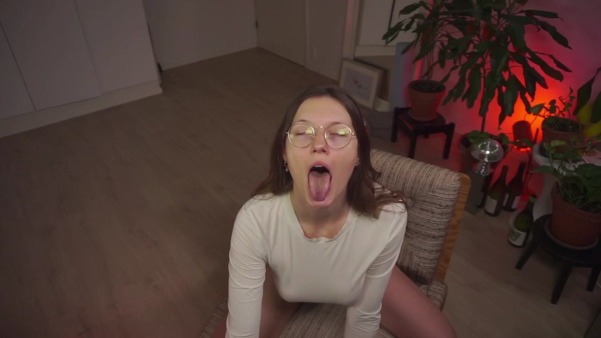 Gallery image thumbnail from Kinky_orange's myfreecams stream on, 12/08/2024, 14:15 image 10 of 20