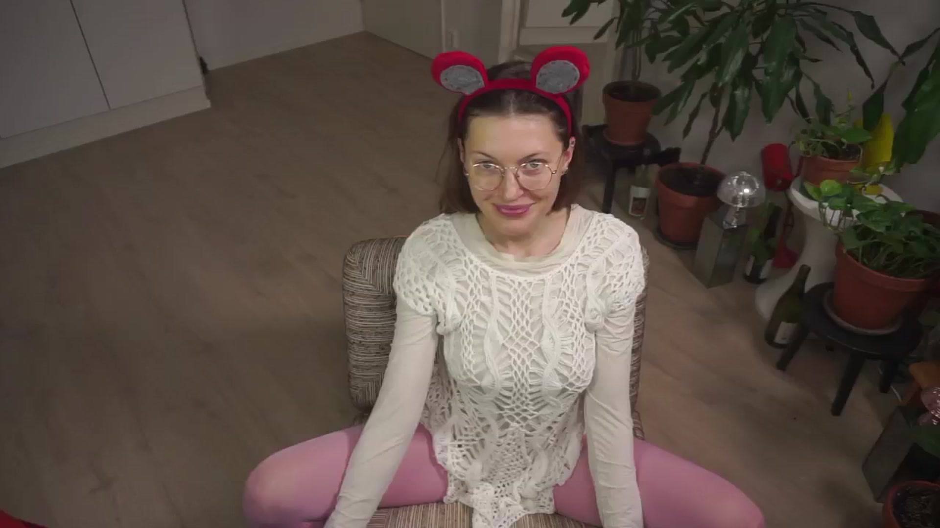 Gallery image thumbnail from Kinky_orange's myfreecams stream on, 12/17/2024, 17:54 image 1 of 20