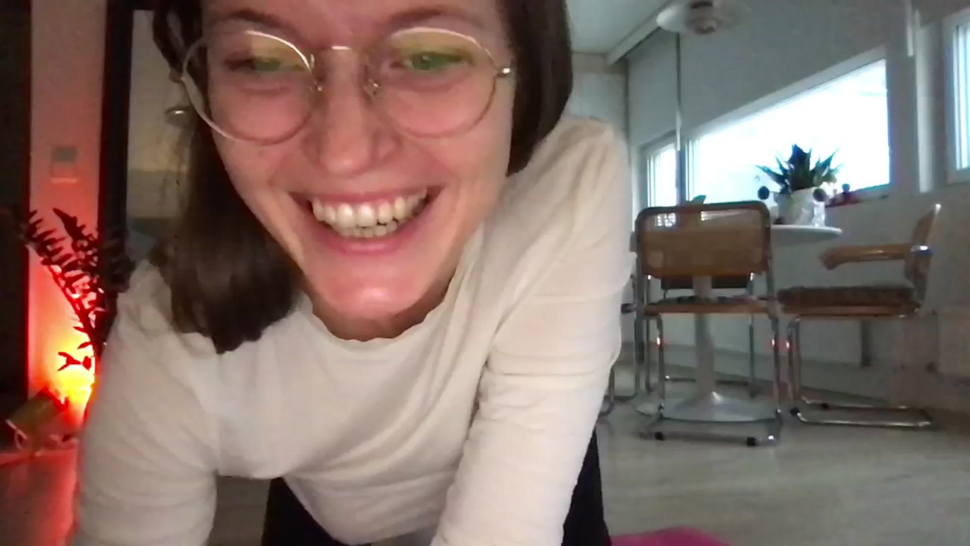 Gallery image thumbnail from Kinky_orange's myfreecams stream on, 12/18/2024, 12:27 image 19 of 20