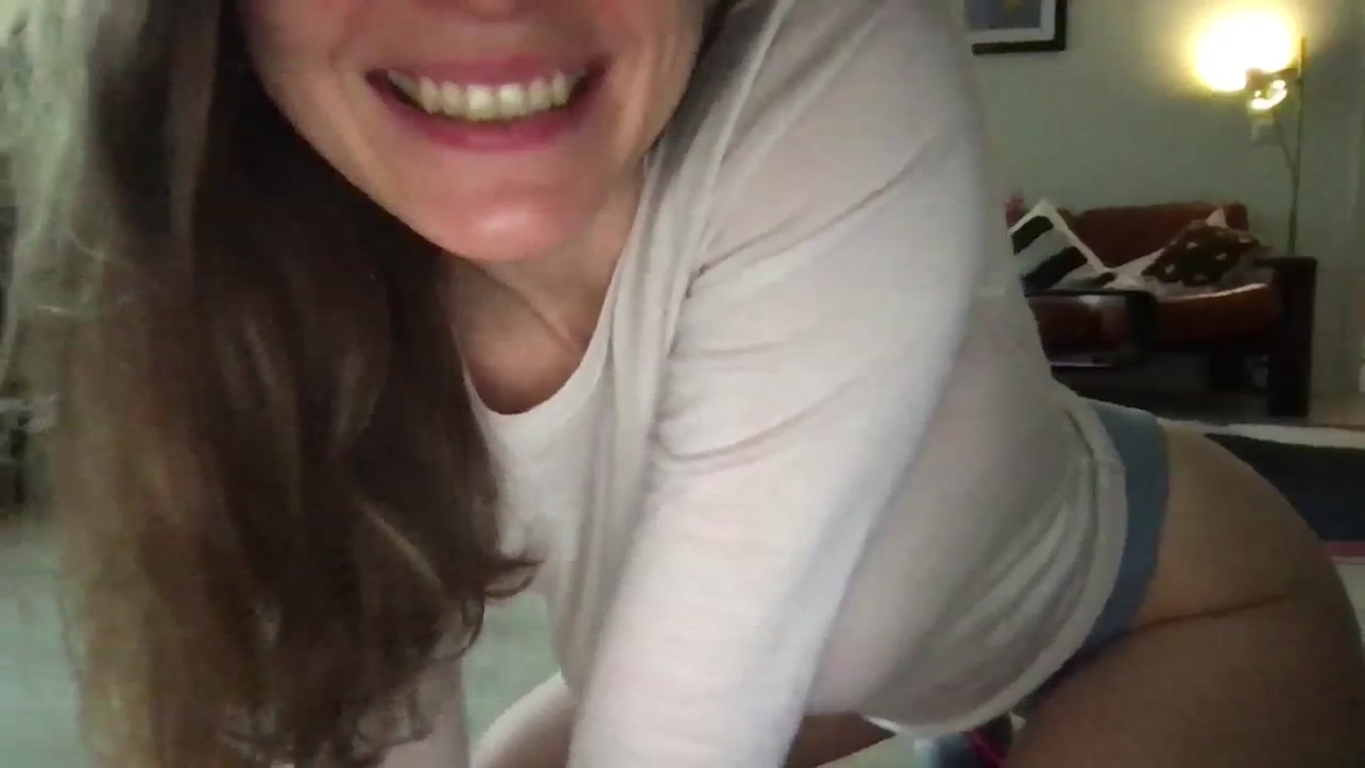 Gallery image thumbnail from Kinky_orange's myfreecams stream on, 12/20/2024, 12:42 image 9 of 20