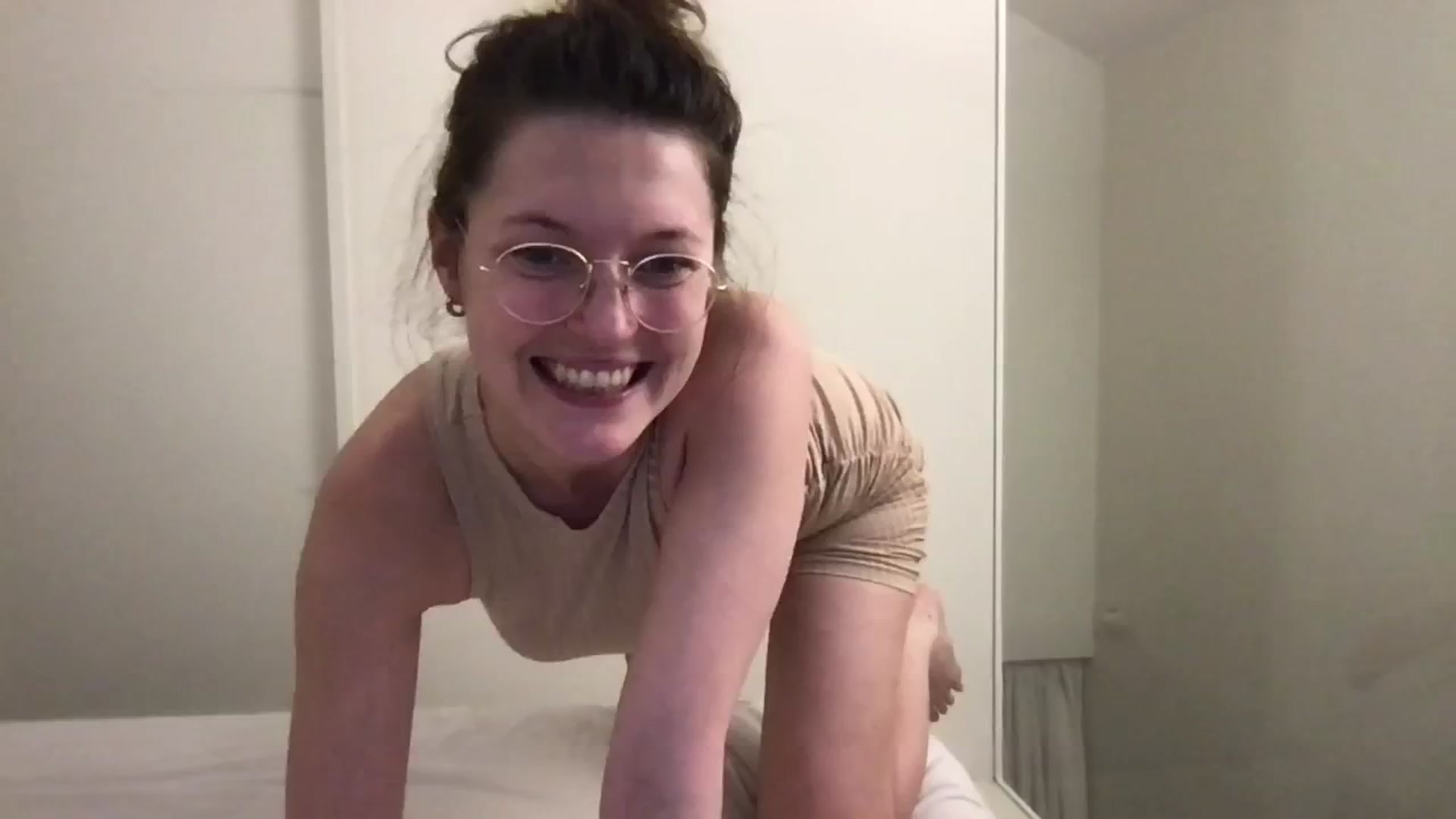 Gallery image thumbnail from Kinky_orange's myfreecams stream on, 01/14/2025, 18:37 image 1 of 20