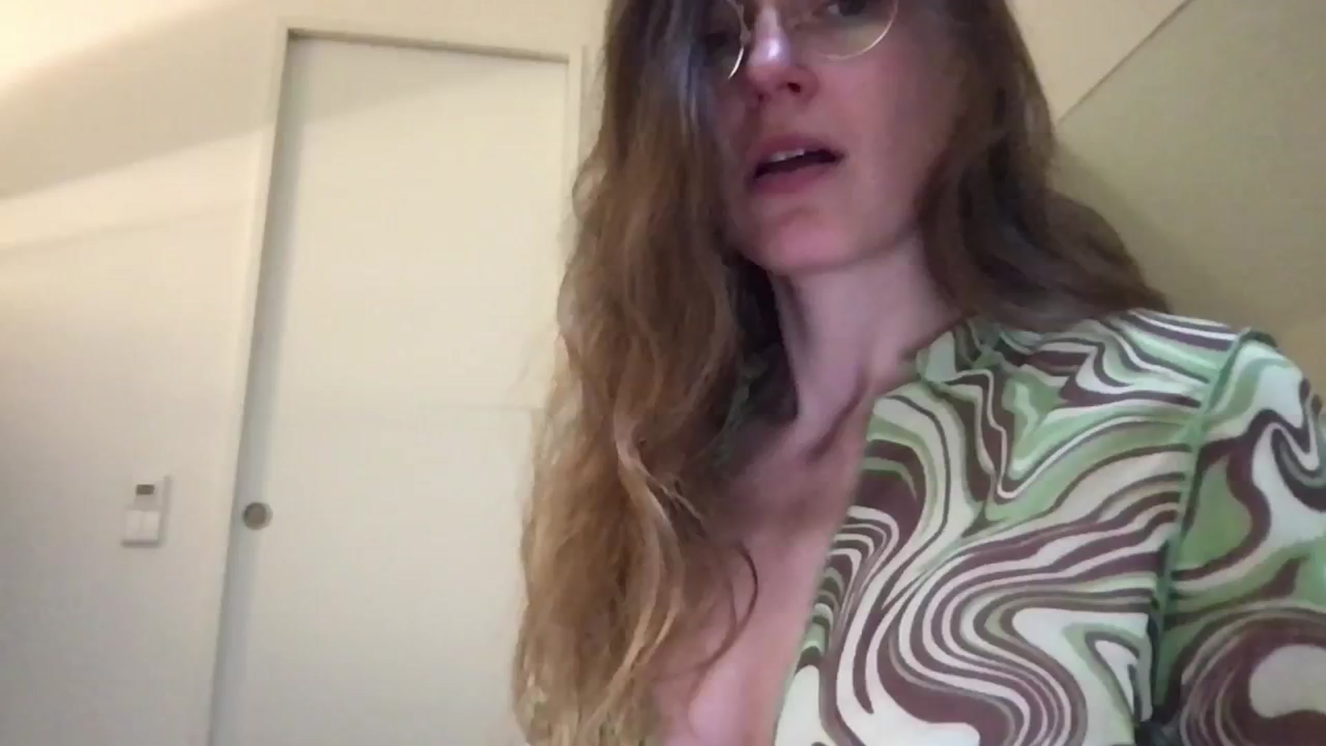 Gallery image thumbnail from Kinky_orange's myfreecams stream on, 01/19/2025, 11:49 image 4 of 20