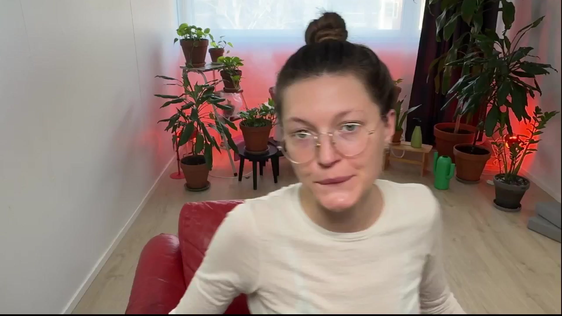 Gallery image thumbnail from Kinky_orange's myfreecams stream on, 04/14/2025, 15:33 image 5 of 20