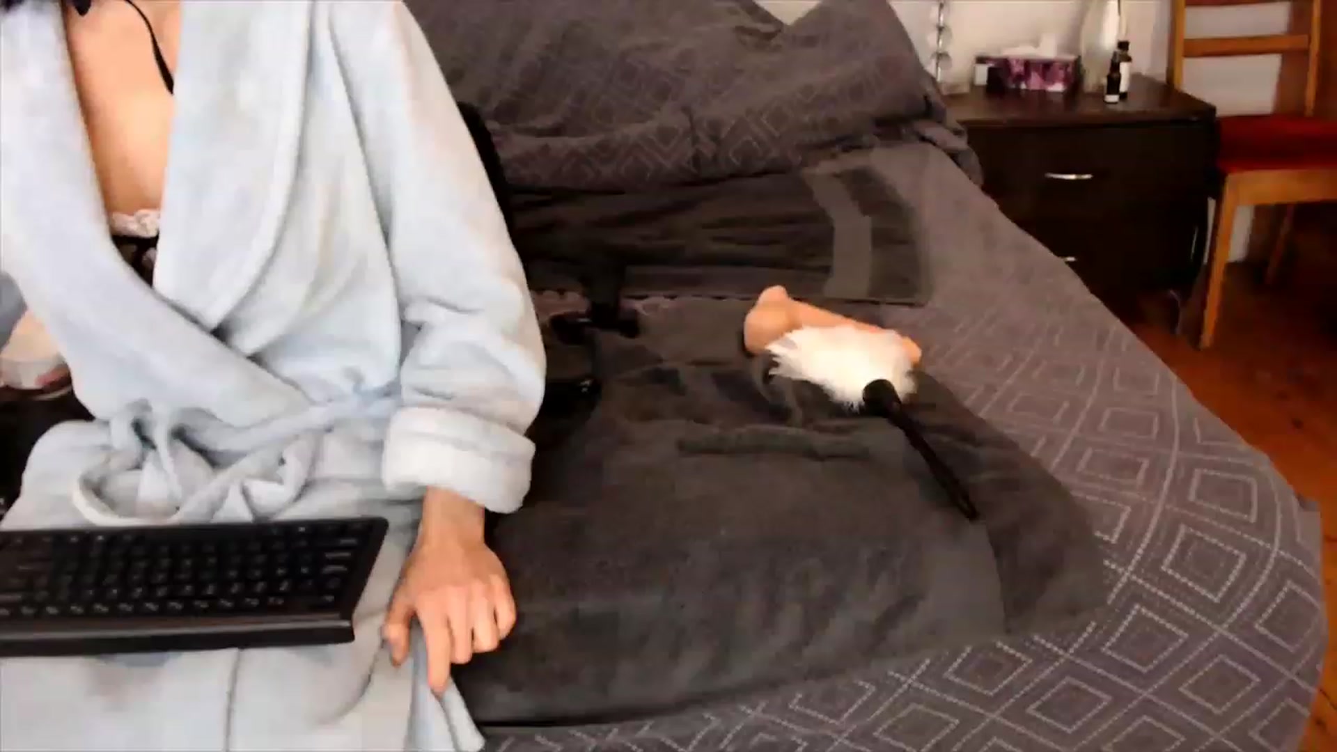 Gallery image thumbnail from Kinkyfrenchie's myfreecams stream on, 01/16/2023, 03:44 image 17 of 20