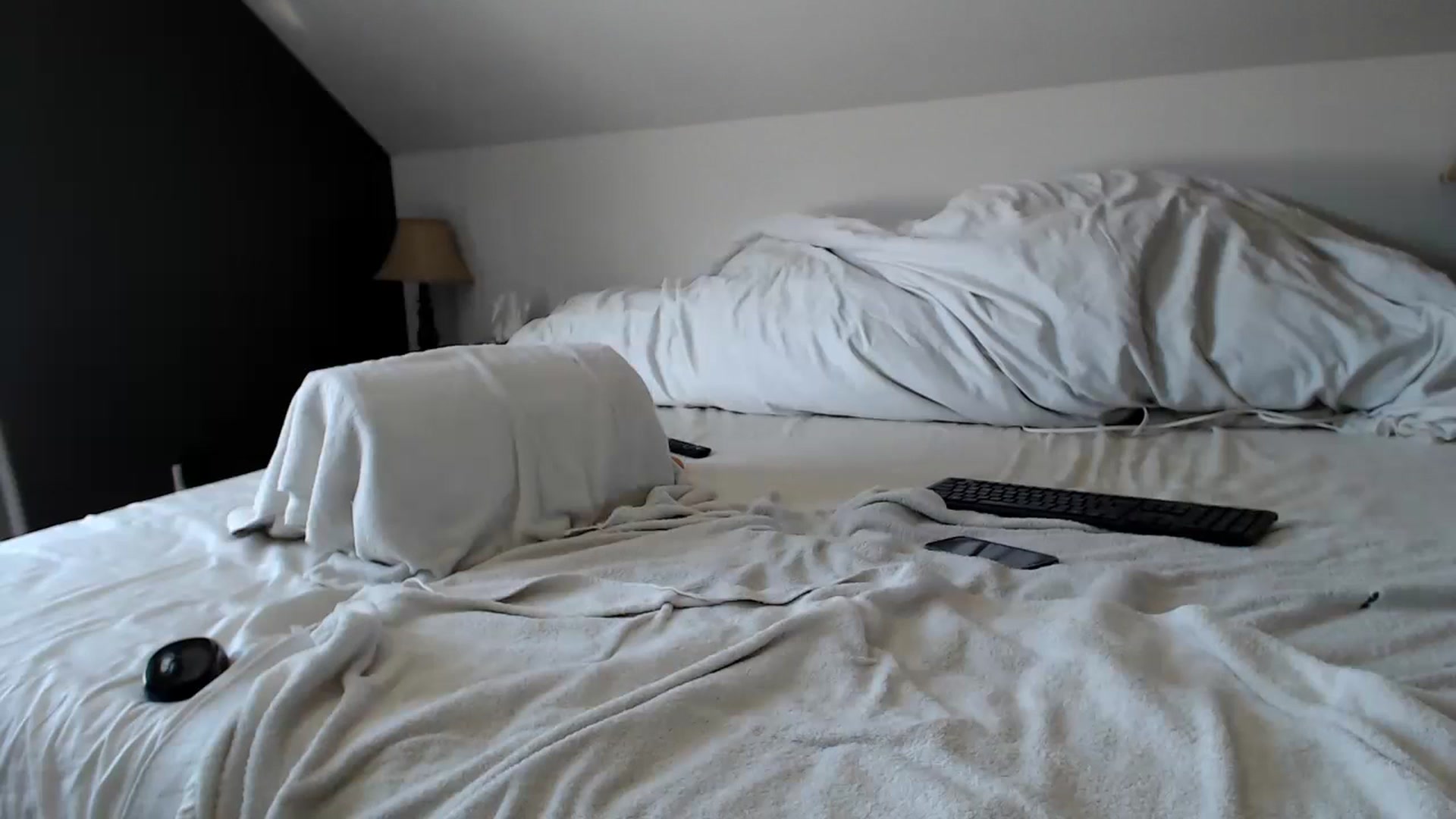 Gallery image thumbnail from Kinkyfrenchie's myfreecams stream on, 03/13/2024, 18:25 image 8 of 20