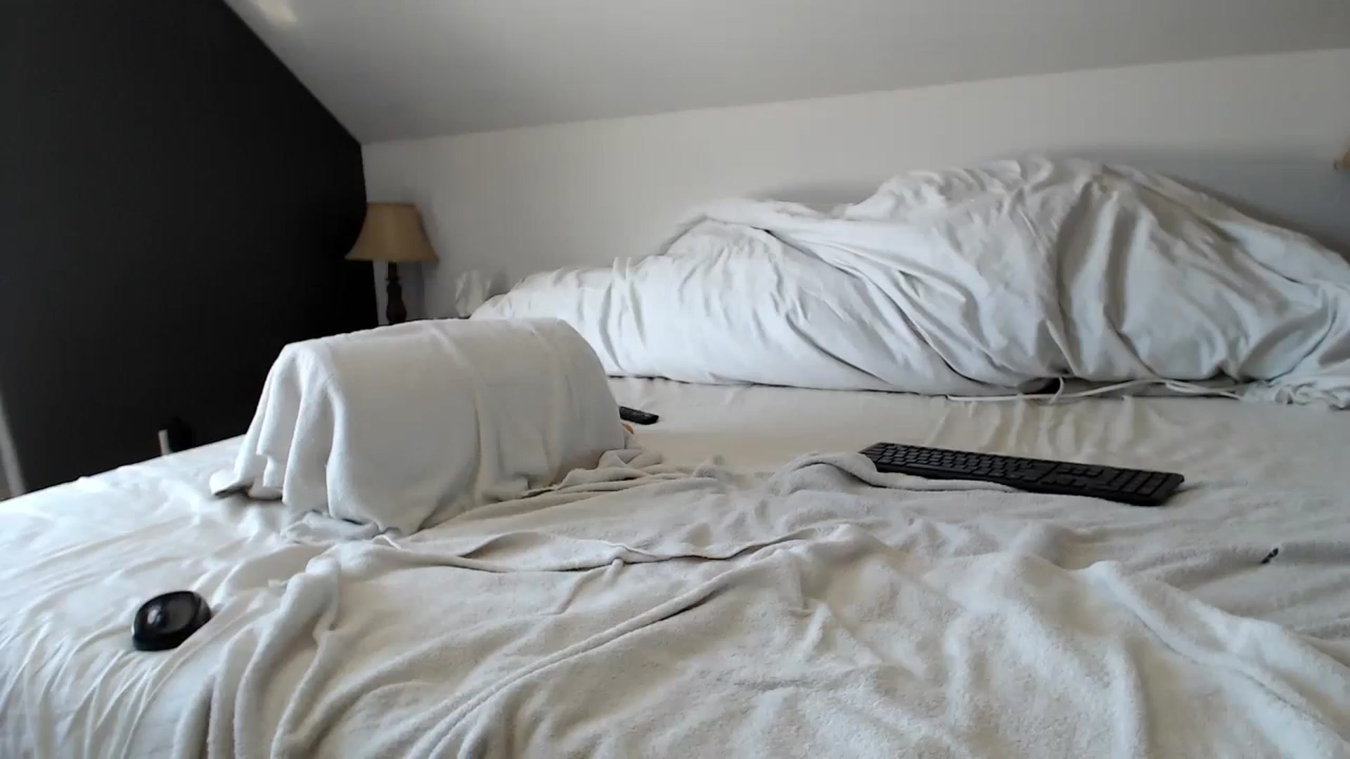 Gallery image thumbnail from Kinkyfrenchie's myfreecams stream on, 03/13/2024, 18:25 image 19 of 20