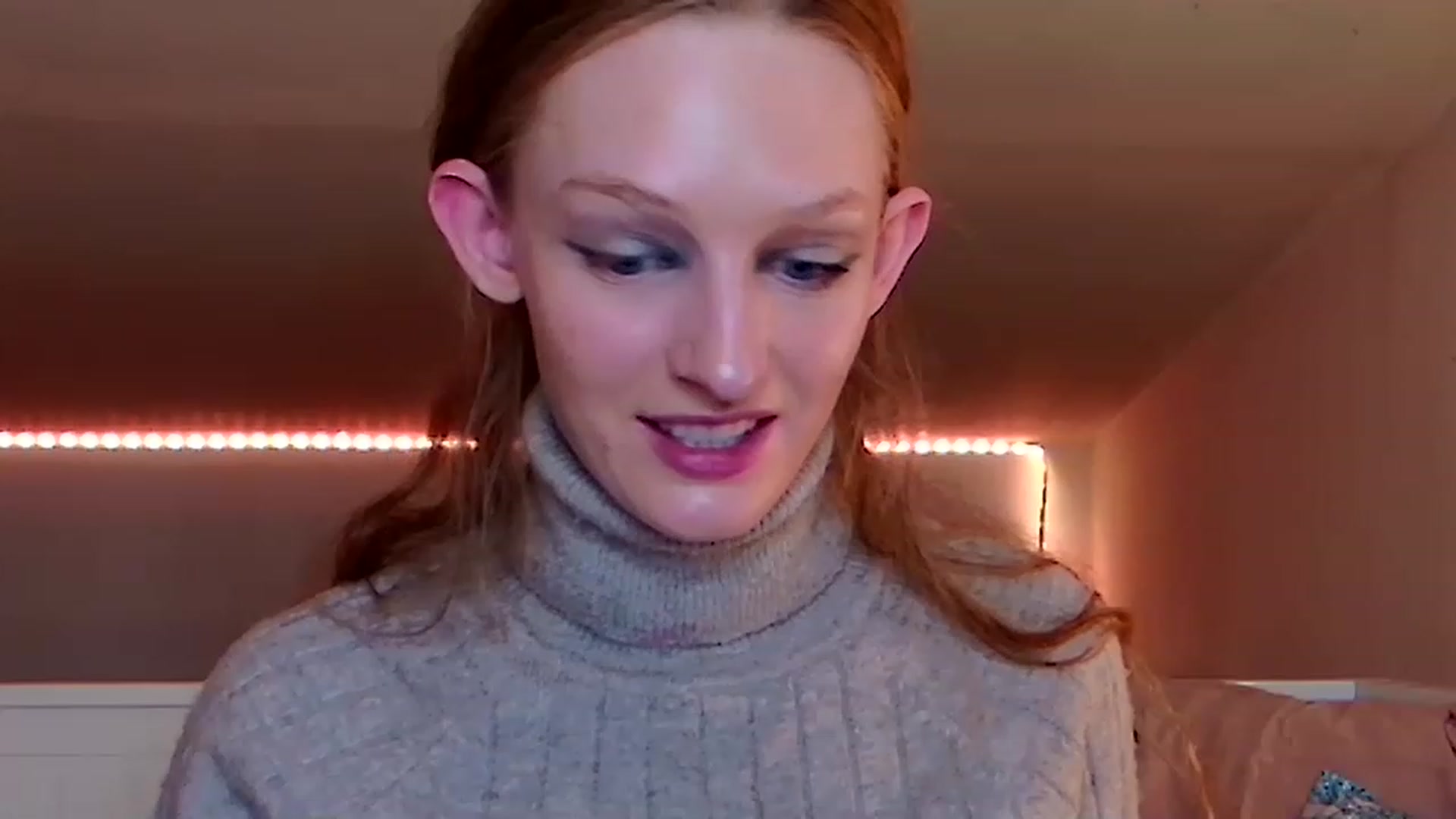 Gallery image thumbnail from Kinkywander's myfreecams stream on, 11/20/2022, 18:06 image 4 of 20
