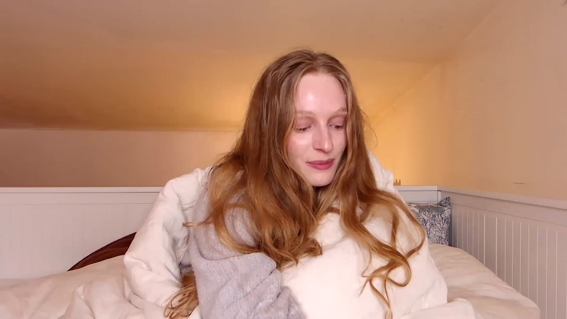 Gallery image thumbnail from Kinkywander's myfreecams stream on, 03/11/2023, 21:01 image 2 of 20