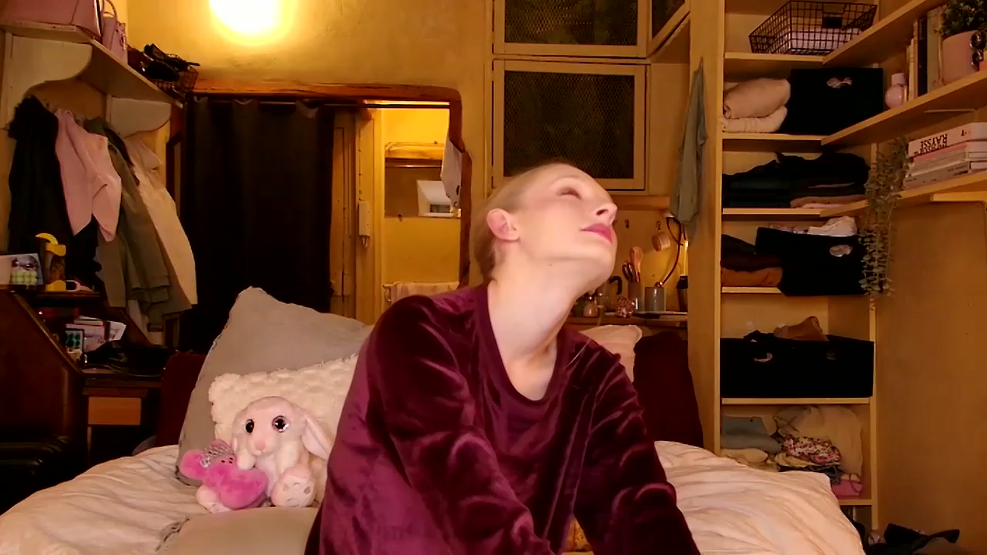 Gallery image thumbnail from Kinkywander's myfreecams stream on, 04/09/2023, 19:57 image 10 of 20