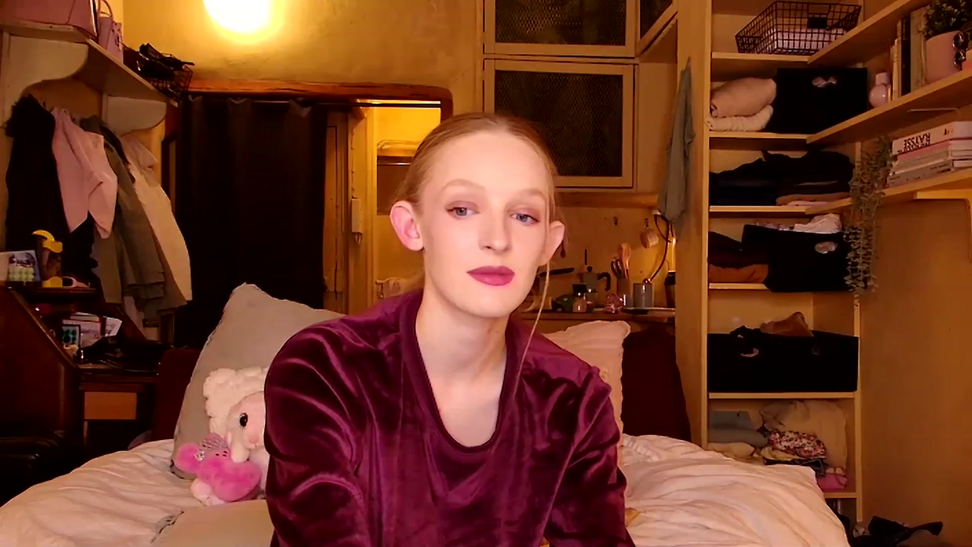 Gallery image thumbnail from Kinkywander's myfreecams stream on, 04/09/2023, 19:57 image 13 of 20