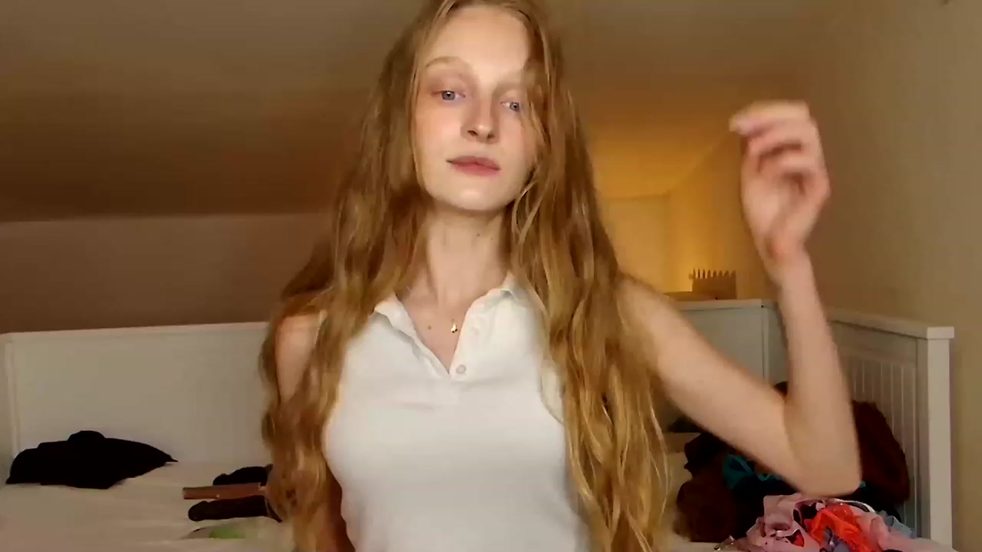 Gallery image thumbnail from Kinkywander's myfreecams stream on, 05/06/2023, 19:33 image 1 of 20