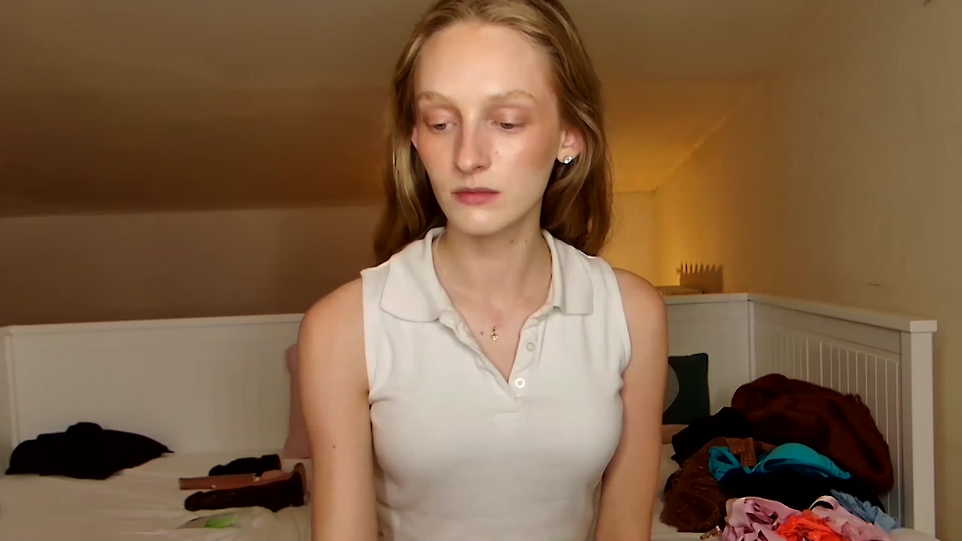 Gallery image thumbnail from Kinkywander's myfreecams stream on, 05/06/2023, 19:33 image 6 of 20