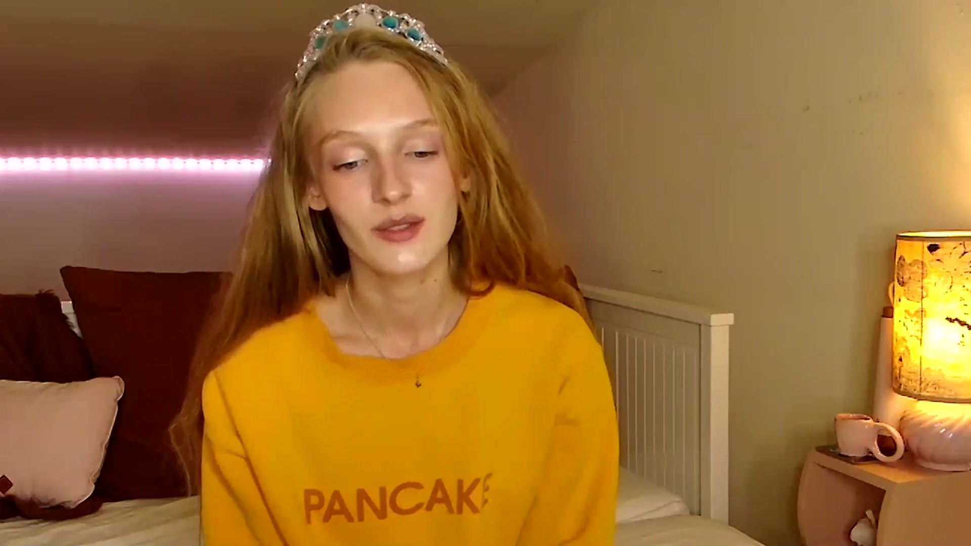 Gallery image thumbnail from Kinkywander's myfreecams stream on, 10/28/2023, 18:42 image 18 of 20