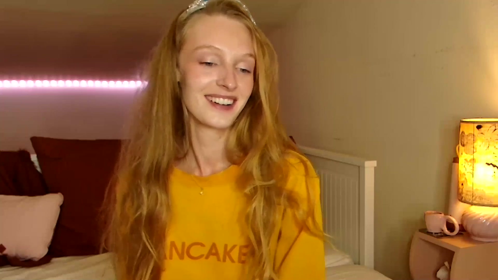 Gallery image thumbnail from Kinkywander's myfreecams stream on, 10/28/2023, 18:42 image 12 of 20