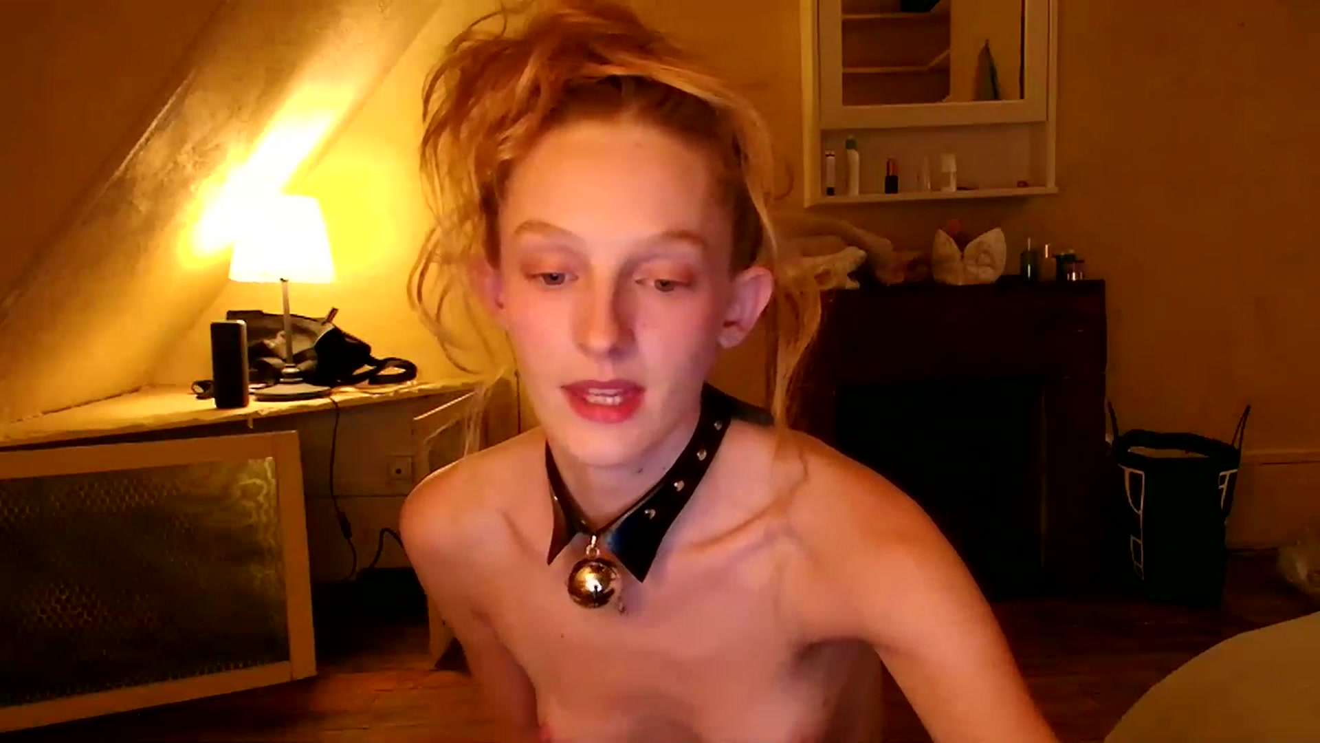Gallery image thumbnail from Kinkywander's myfreecams stream on, 11/04/2023, 21:55 image 2 of 20