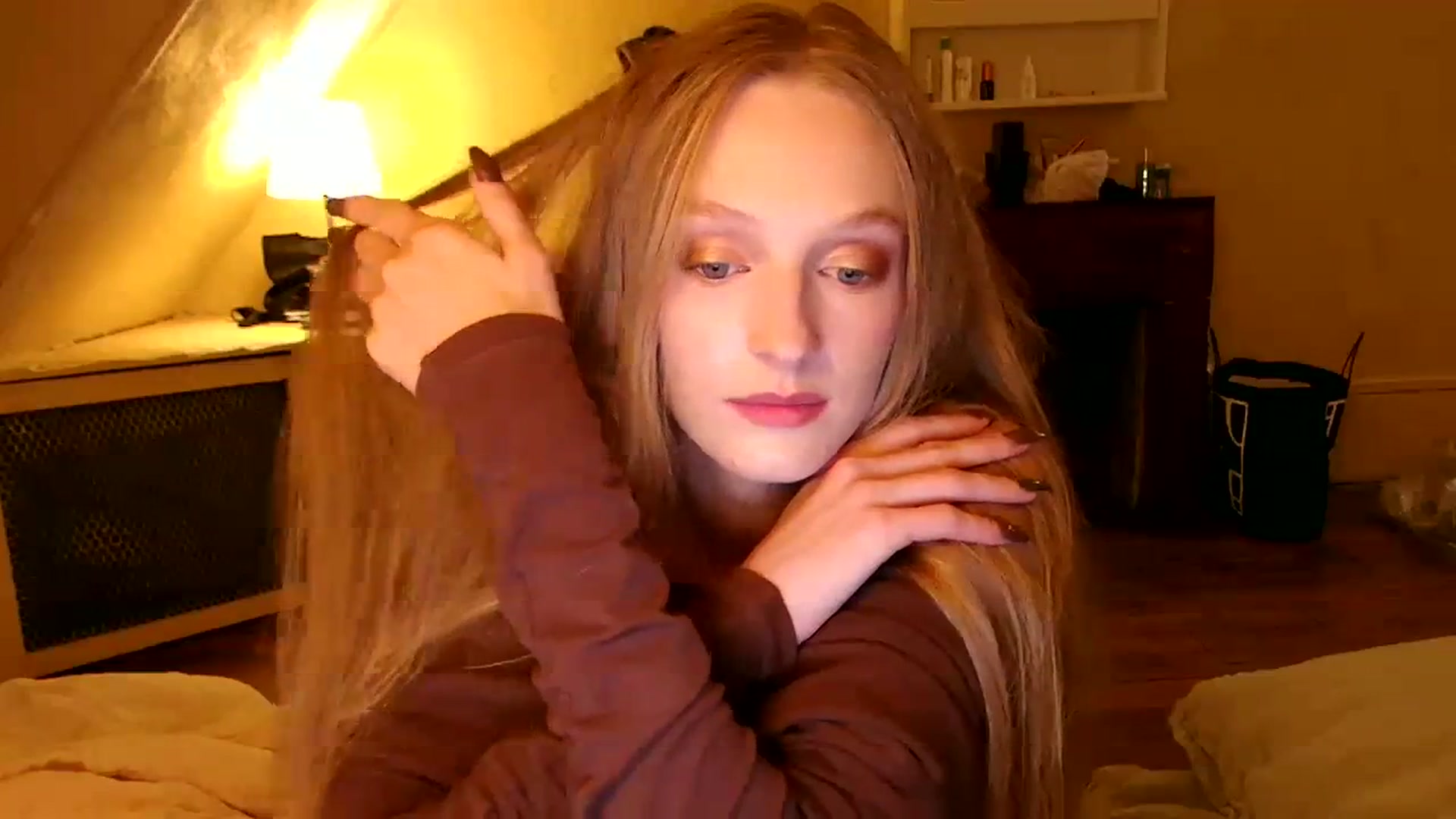 Gallery image thumbnail from Kinkywander's myfreecams stream on, 11/05/2023, 21:15 image 4 of 20
