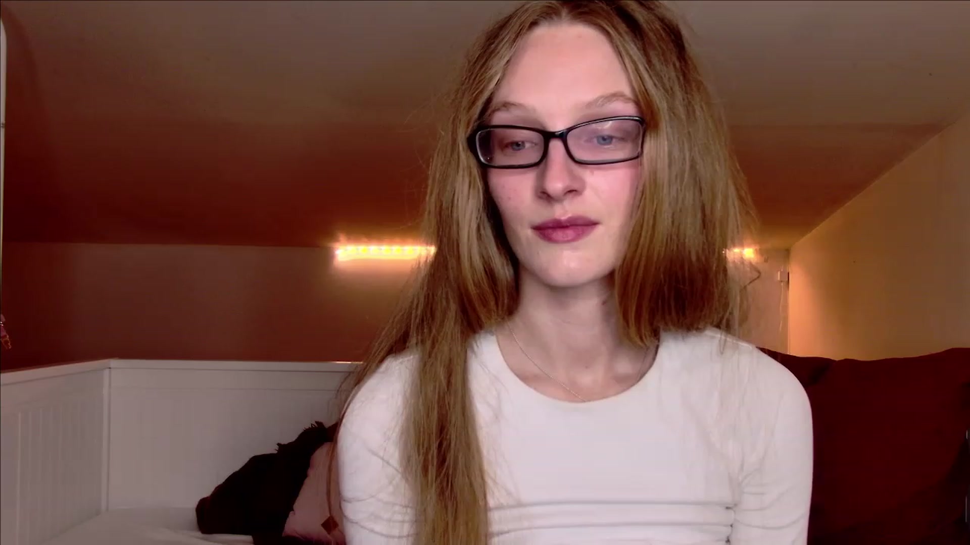 Gallery image thumbnail from Kinkywander's myfreecams stream on, 11/19/2023, 22:17 image 14 of 20