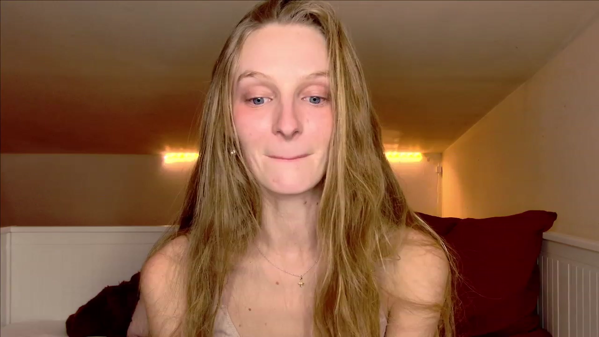 Gallery image thumbnail from Kinkywander's myfreecams stream on, 11/25/2023, 22:36 image 9 of 20