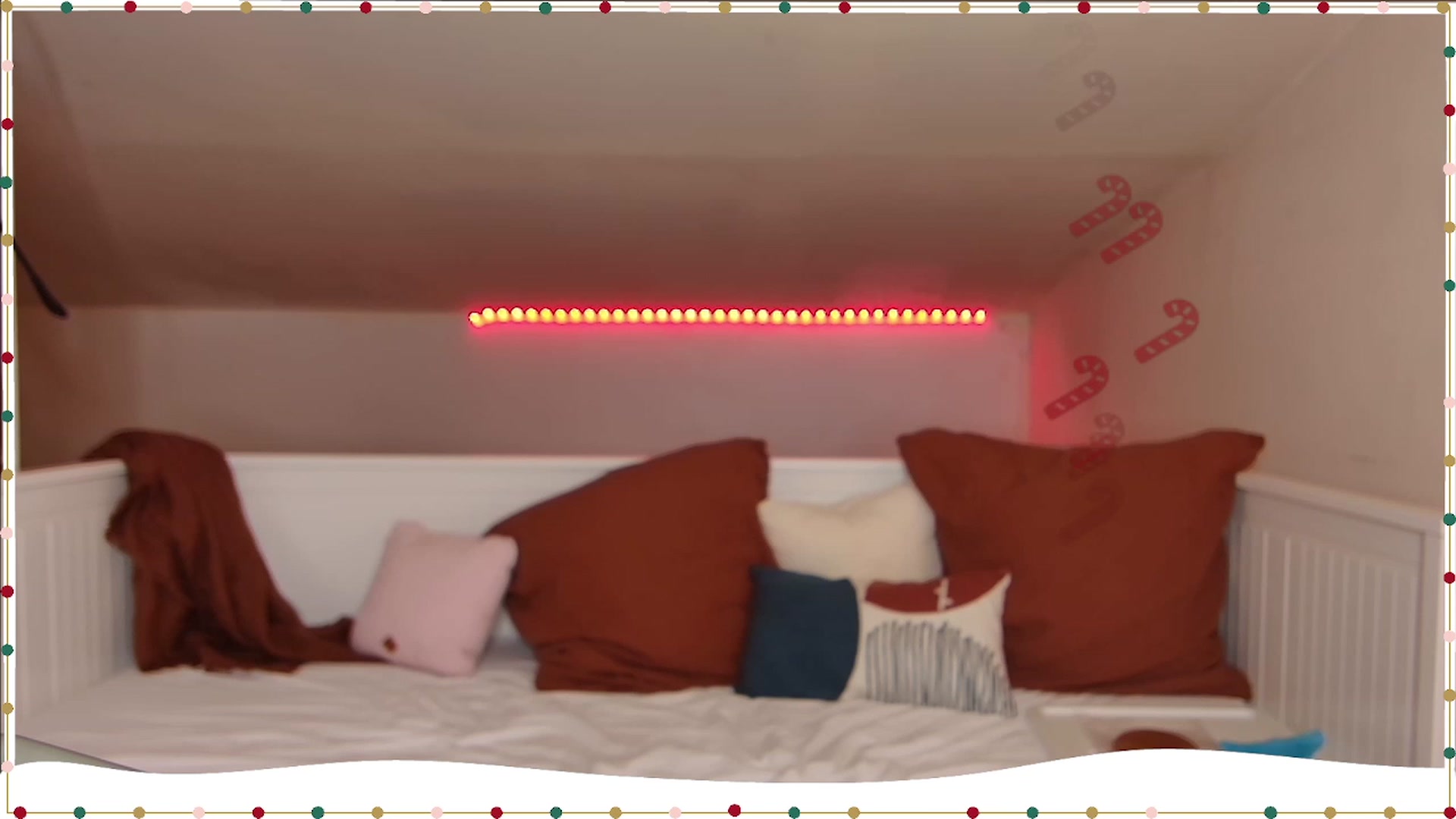 Gallery image thumbnail from Kinkywander's myfreecams stream on, 12/03/2023, 20:33 image 20 of 20