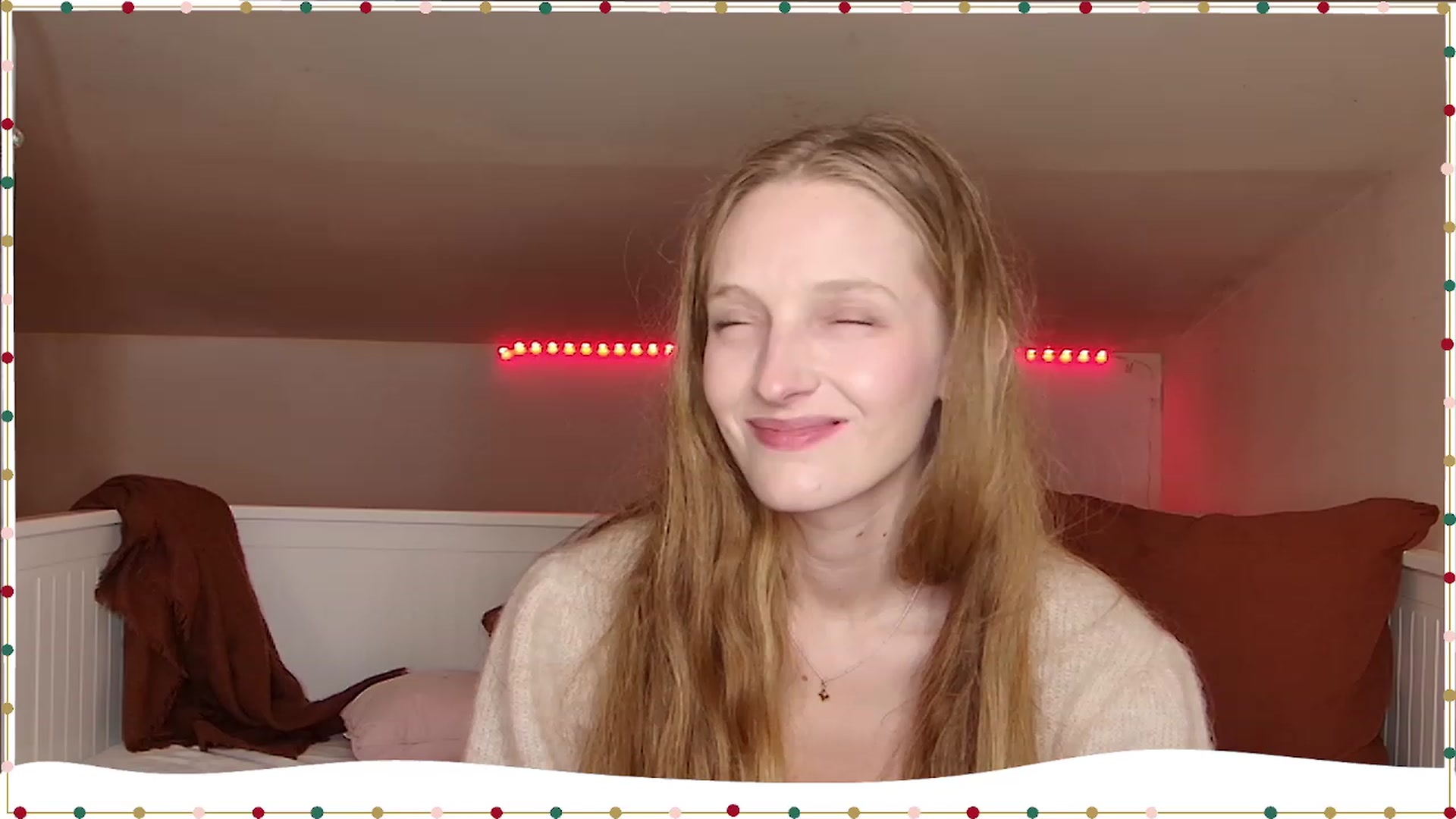 Gallery image thumbnail from Kinkywander's myfreecams stream on, 12/03/2023, 20:33 image 3 of 20