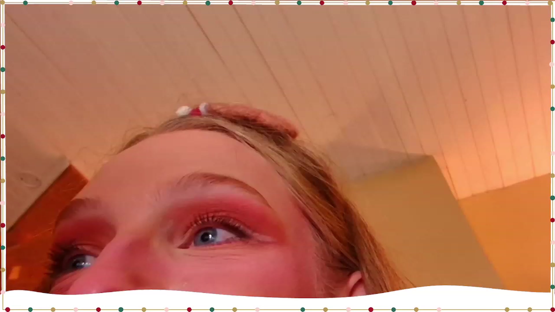 Gallery image thumbnail from Kinkywander's myfreecams stream on, 12/17/2023, 21:20 image 13 of 20