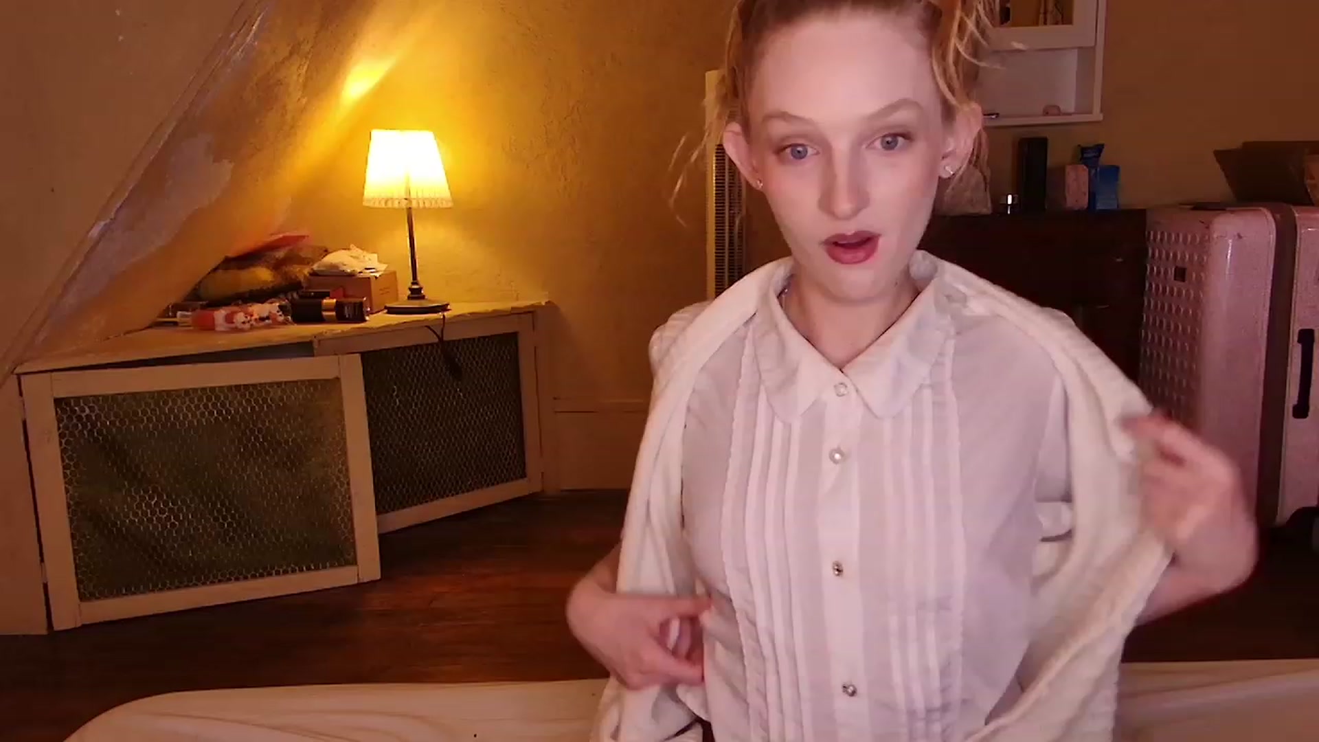 Gallery image thumbnail from Kinkywander's myfreecams stream on, 01/13/2024, 20:02 image 2 of 20