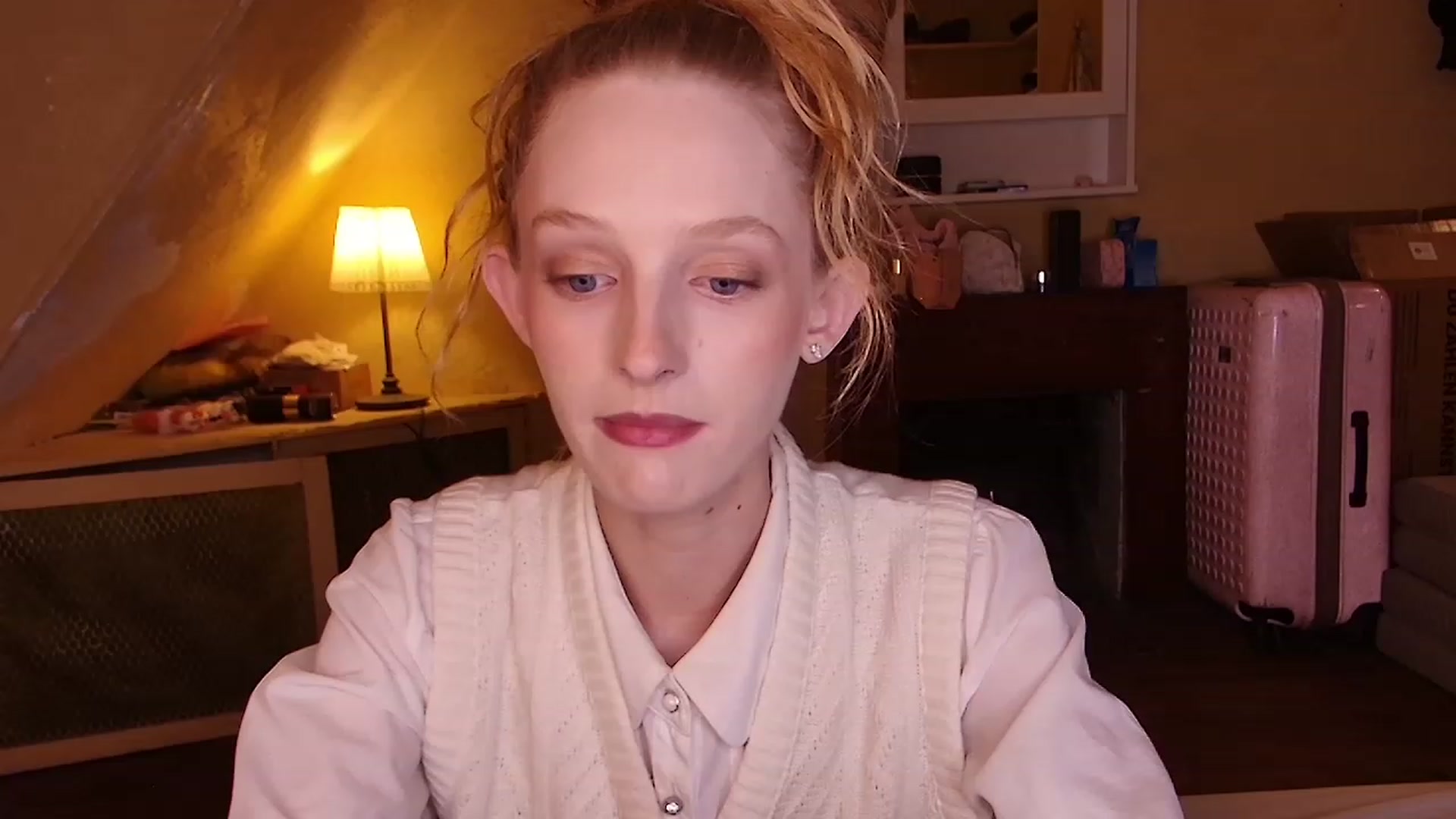 Gallery image thumbnail from Kinkywander's myfreecams stream on, 01/13/2024, 20:02 image 9 of 20