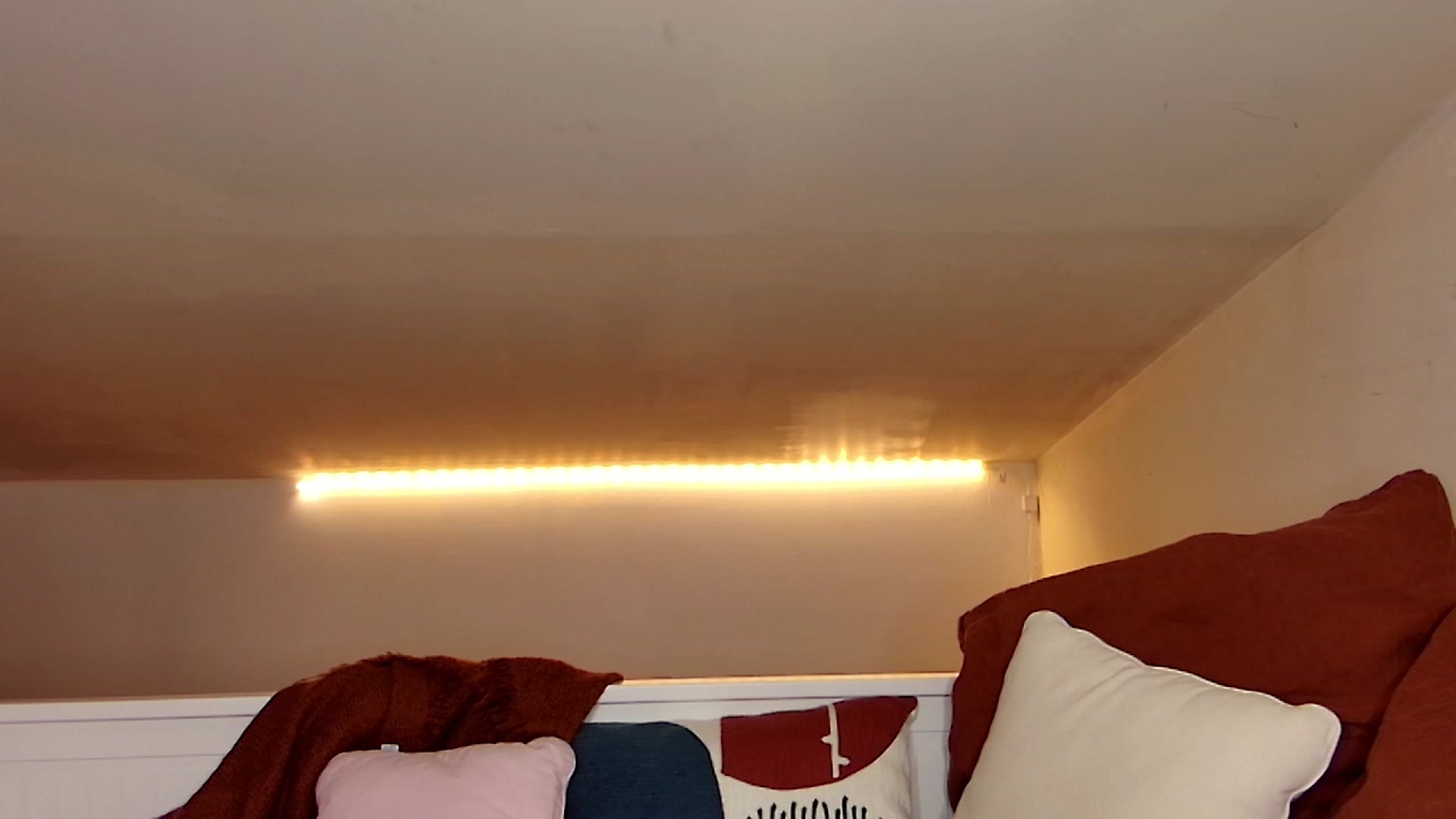 Gallery image thumbnail from Kinkywander's myfreecams stream on, 02/25/2024, 20:58 image 6 of 20