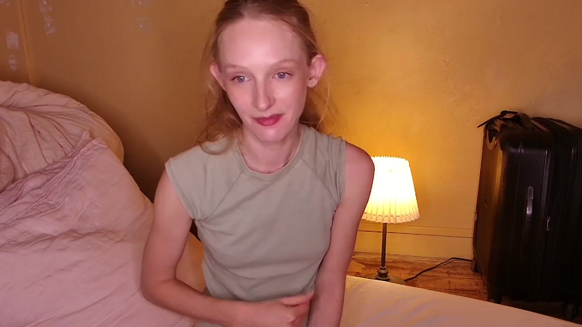Gallery image thumbnail from Kinkywander's myfreecams stream on, 03/30/2024, 21:10 image 16 of 20