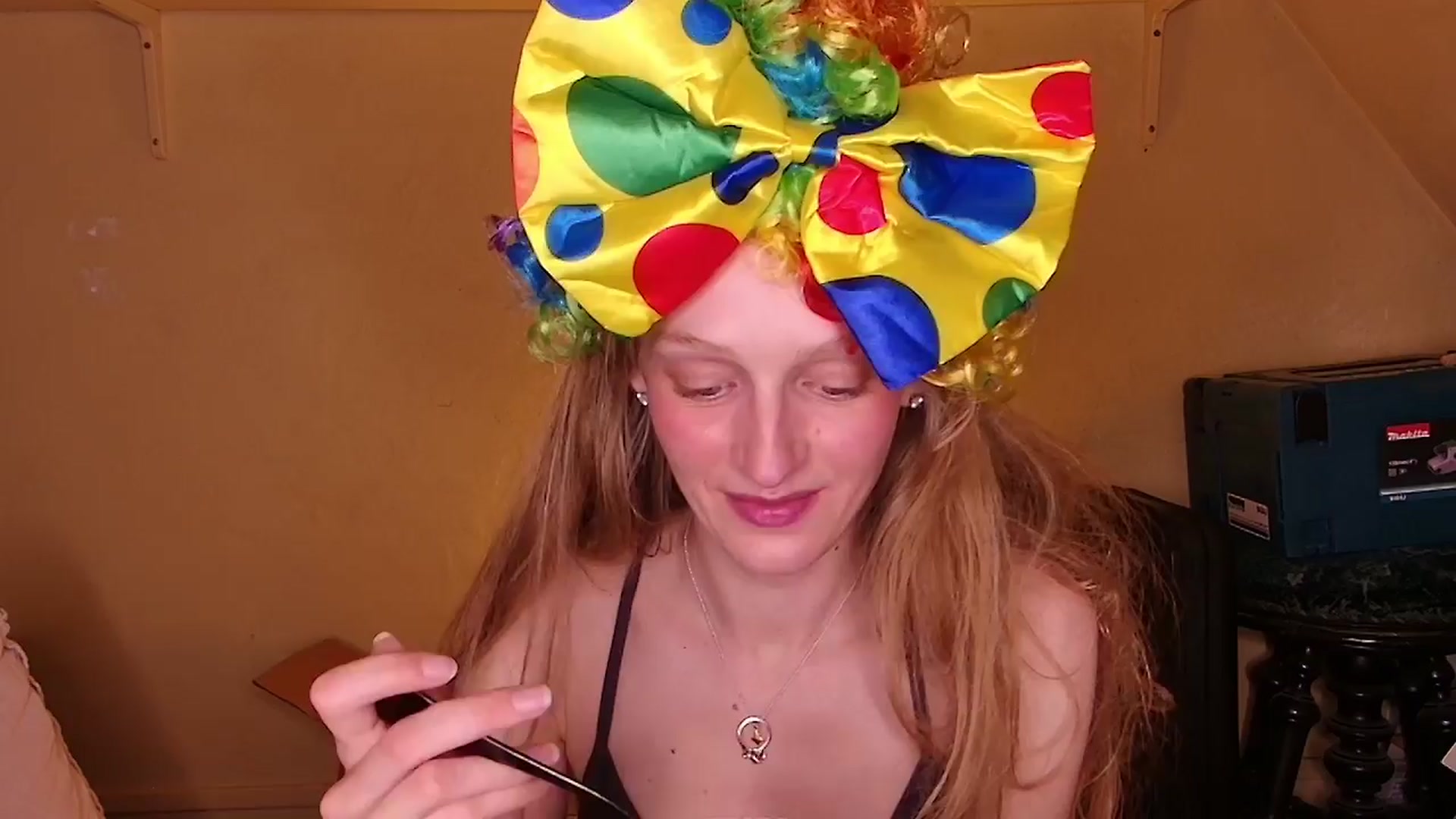 Gallery image thumbnail from Kinkywander's myfreecams stream on, 03/31/2024, 20:44 image 8 of 20
