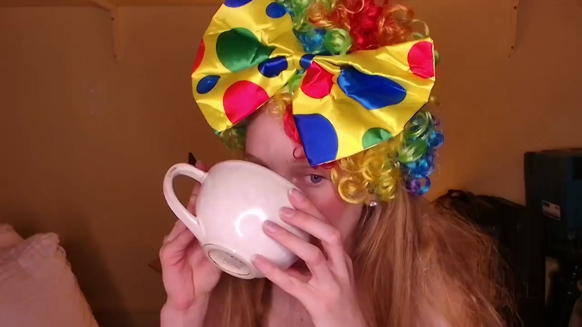 Gallery image thumbnail from Kinkywander's myfreecams stream on, 03/31/2024, 20:44 image 9 of 20