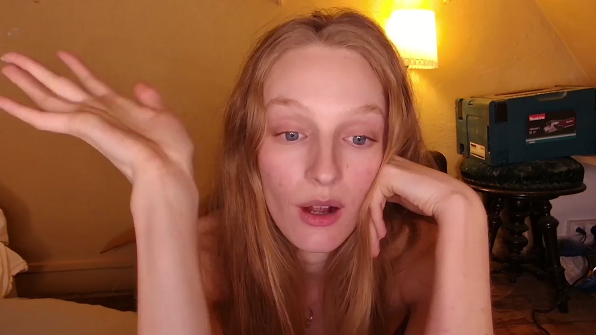 Gallery image thumbnail from Kinkywander's myfreecams stream on, 04/07/2024, 21:03 image 17 of 20