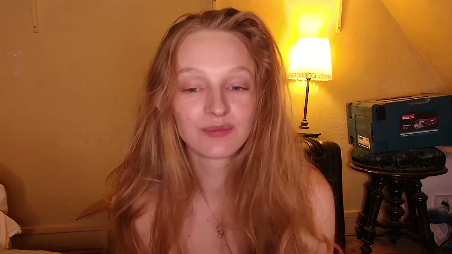 Gallery image thumbnail from Kinkywander's myfreecams stream on, 04/07/2024, 21:03 image 13 of 20