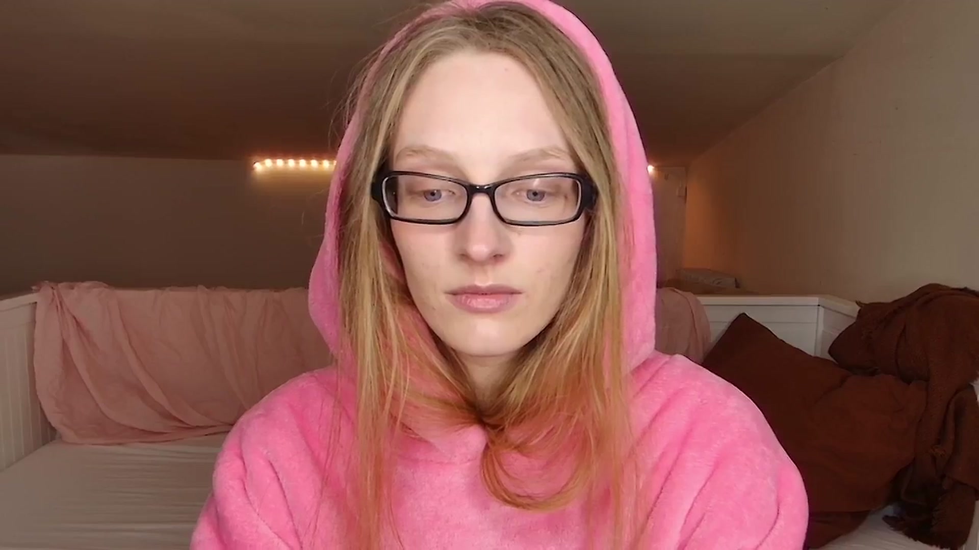 Gallery image thumbnail from Kinkywander's myfreecams stream on, 05/25/2024, 20:55 image 7 of 20
