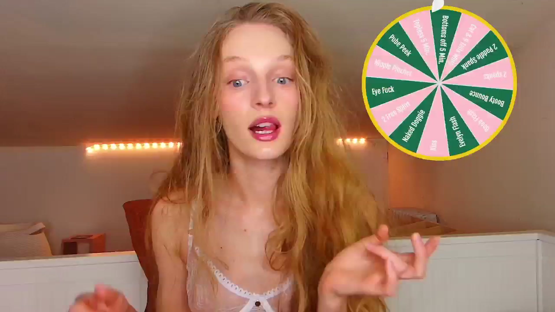 Gallery image thumbnail from Kinkywander's myfreecams stream on, 06/09/2024, 20:42 image 5 of 20