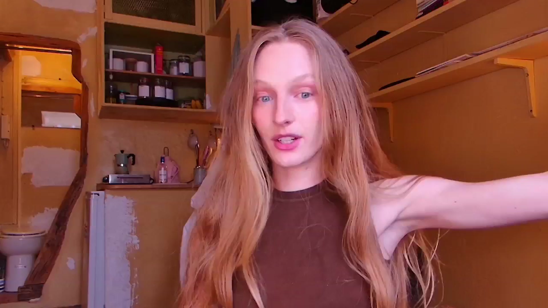 Gallery image thumbnail from Kinkywander's myfreecams stream on, 06/15/2024, 21:03 image 1 of 20