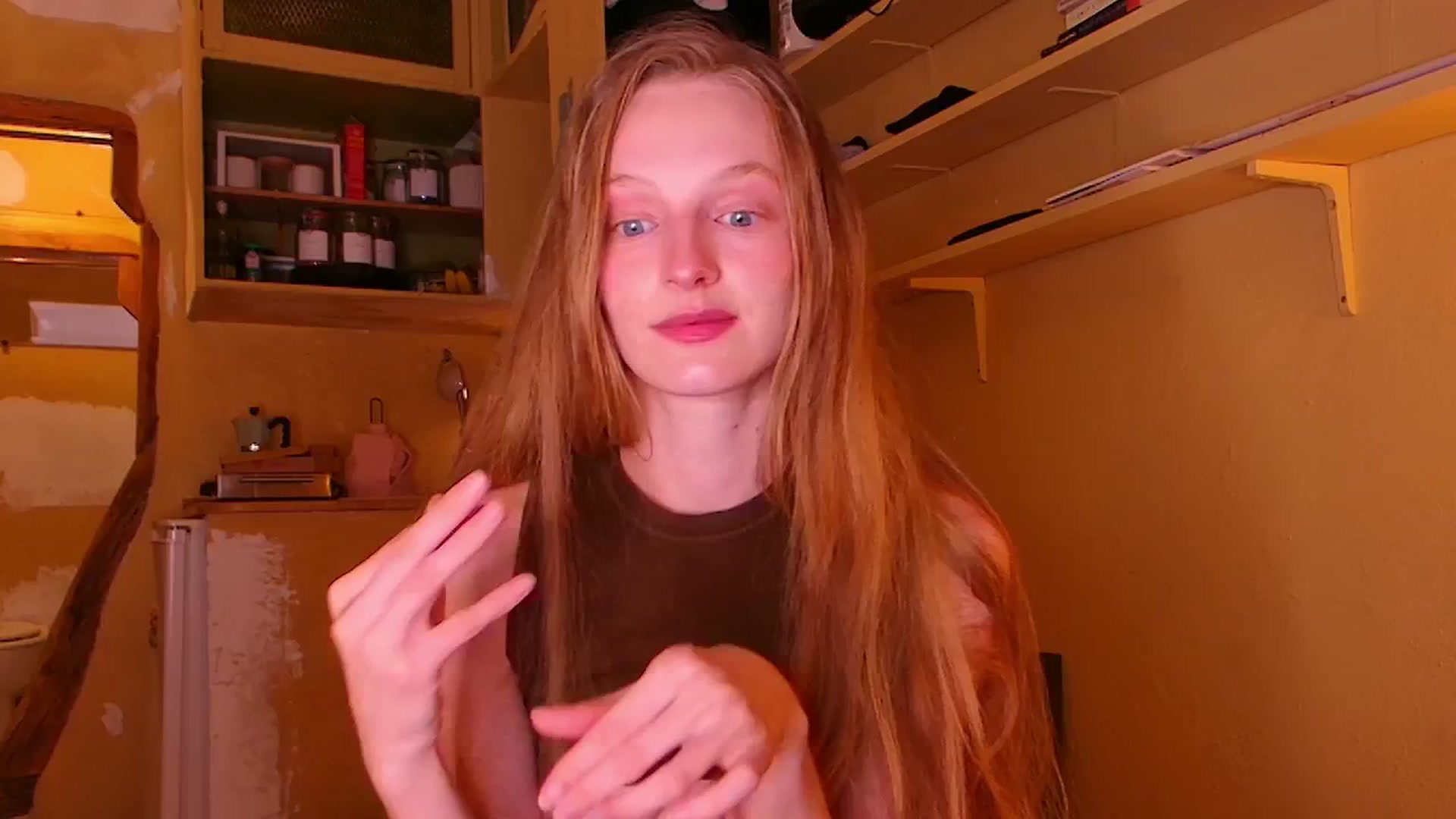 Gallery image thumbnail from Kinkywander's myfreecams stream on, 06/15/2024, 21:03 image 19 of 20