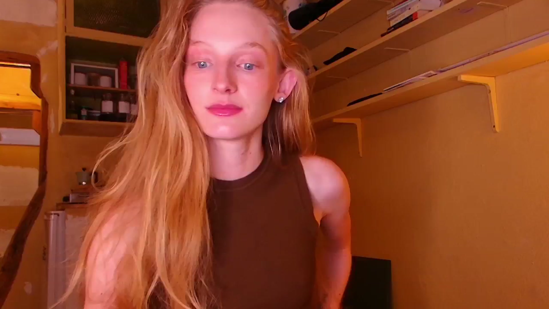 Gallery image thumbnail from Kinkywander's myfreecams stream on, 06/15/2024, 21:03 image 14 of 20