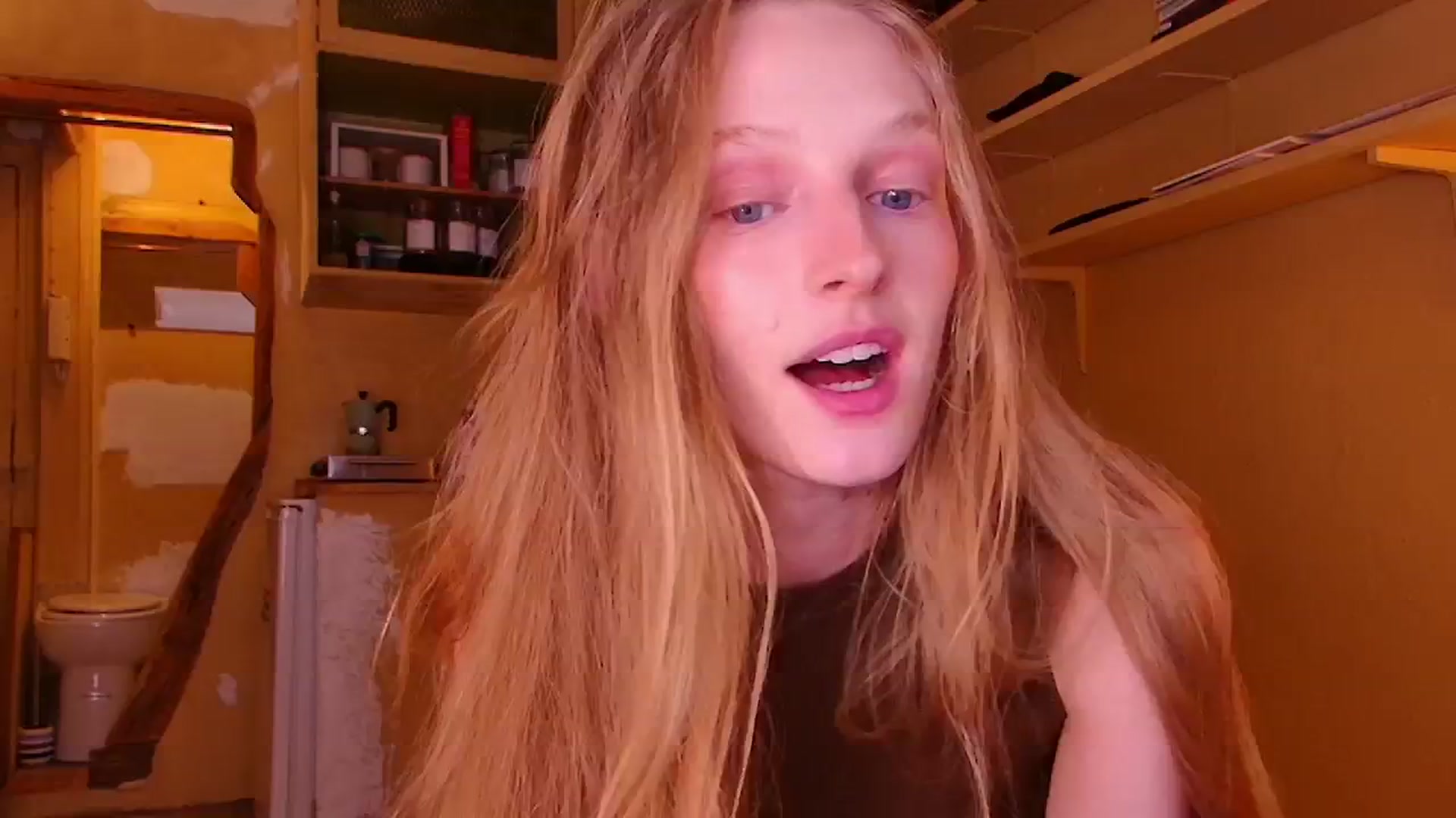 Gallery image thumbnail from Kinkywander's myfreecams stream on, 06/15/2024, 21:03 image 5 of 20
