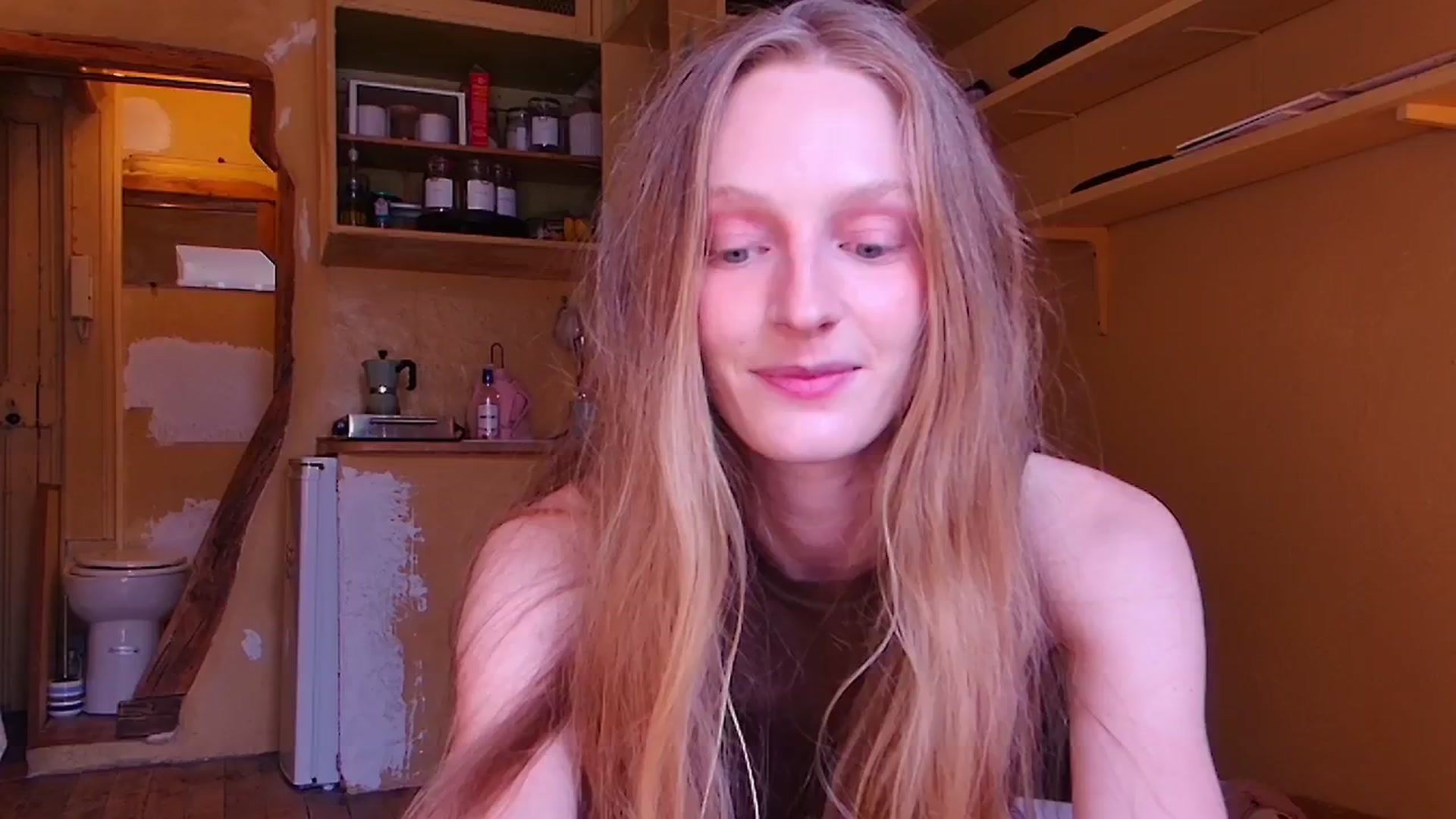Gallery image thumbnail from Kinkywander's myfreecams stream on, 06/15/2024, 21:03 image 2 of 20