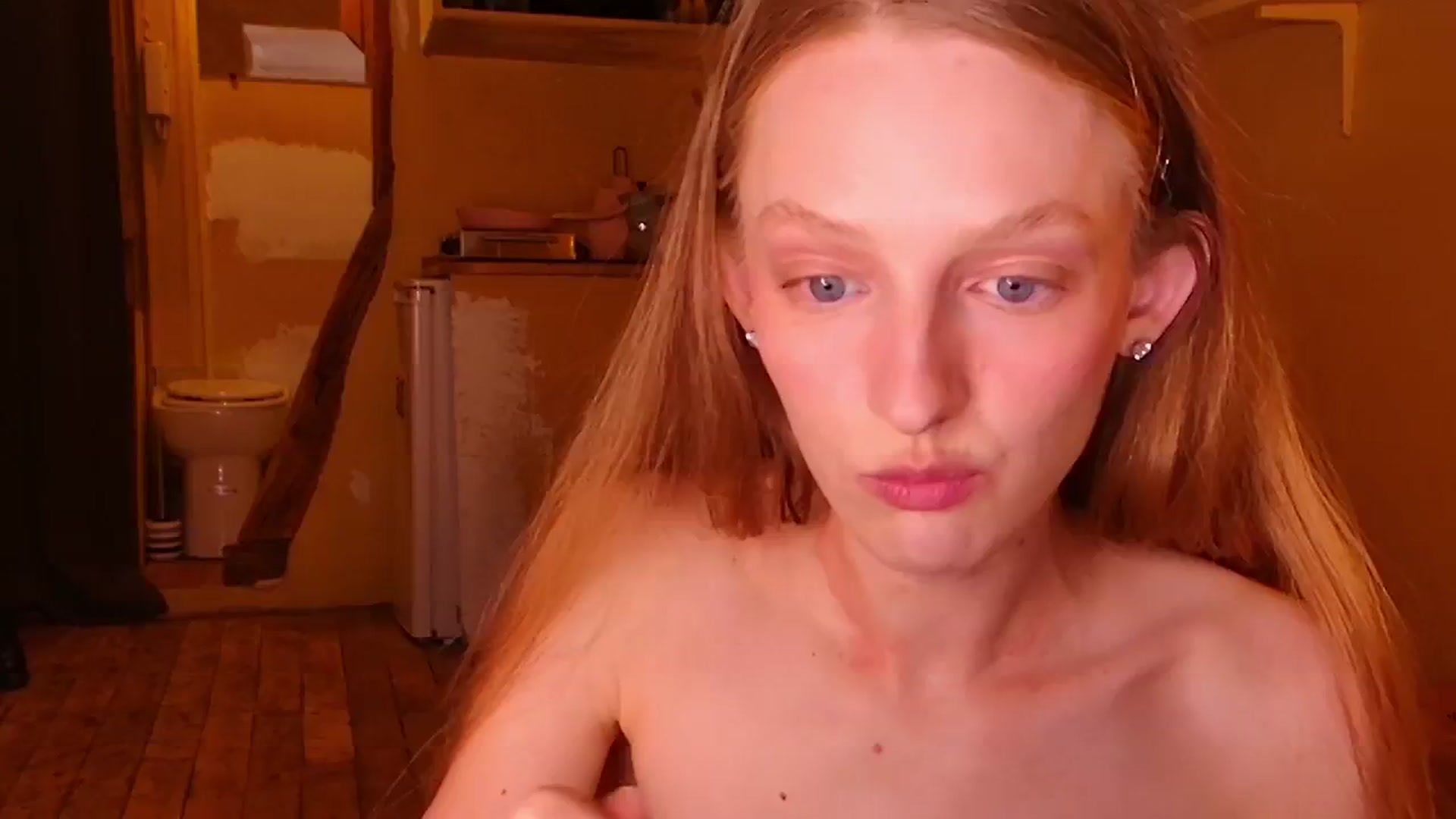 Gallery image thumbnail from Kinkywander's myfreecams stream on, 06/16/2024, 20:58 image 15 of 20